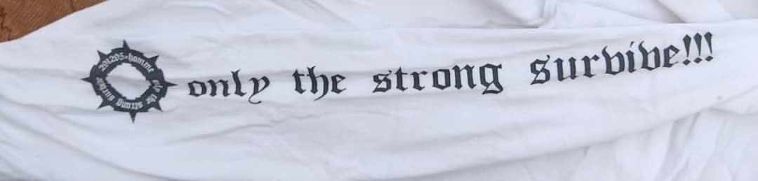 Vintage vintage tee Only The Strong Survive C16 Size US M / EU 48-50 / 2 - 4 Thumbnail