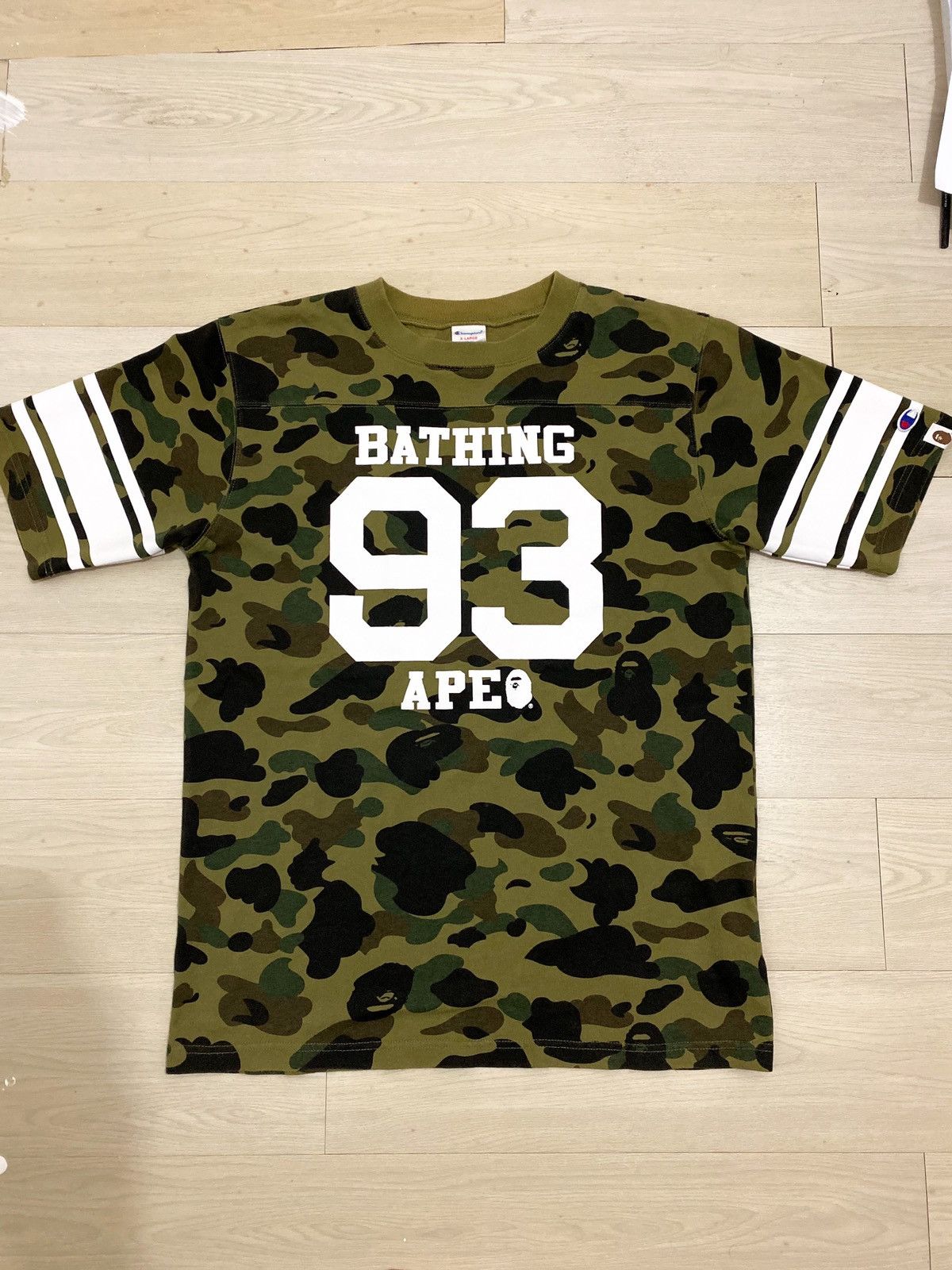 Bape × Champion Bape x Champion 1st Camo Tee Size US XL / EU 56 / 4 - 1 Thumbnail