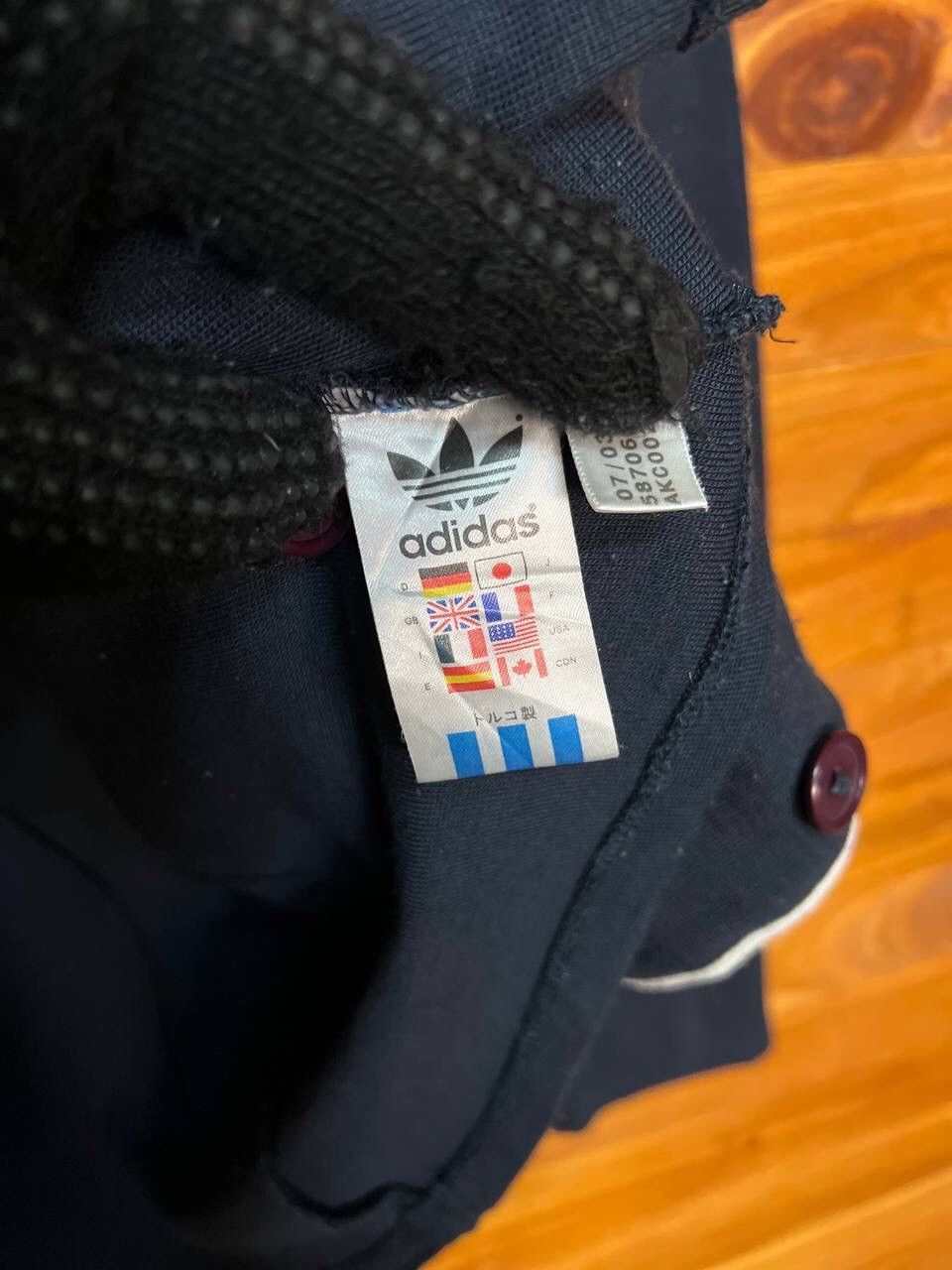 Adidas × Vintage VINTAGE ADIDAS SHOW JACKET Size US M / EU 48-50 / 2 - 8 Thumbnail