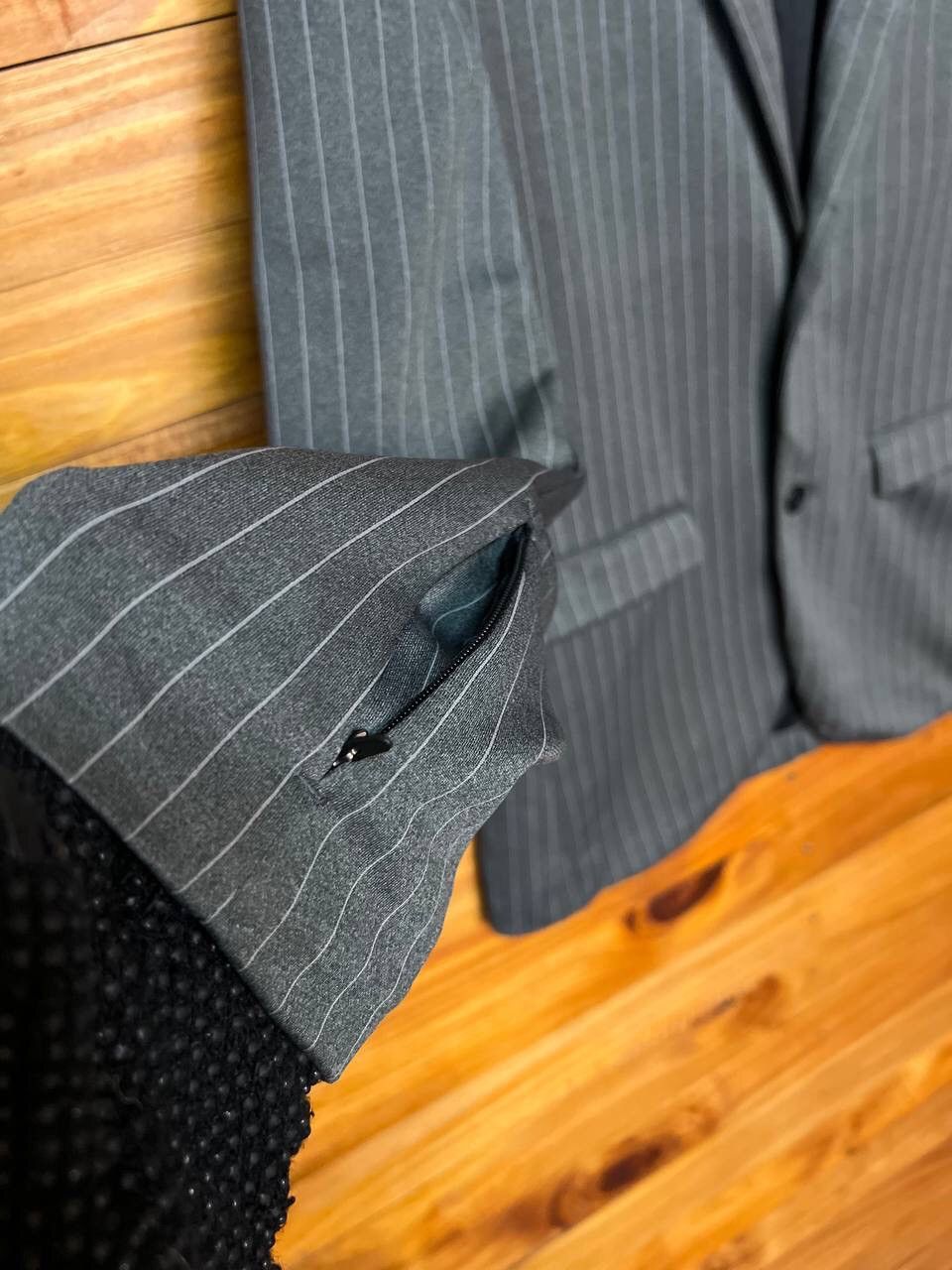 Adidas ADIDAS BLAZERS Size 42S - 7 Thumbnail