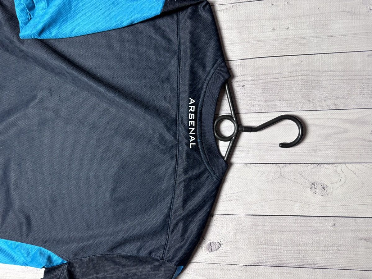 Nike × Vintage Vintage Arsenal Nike Soccer jersey blue rare size Xl Size US XL / EU 56 / 4 - 9 Thumbnail