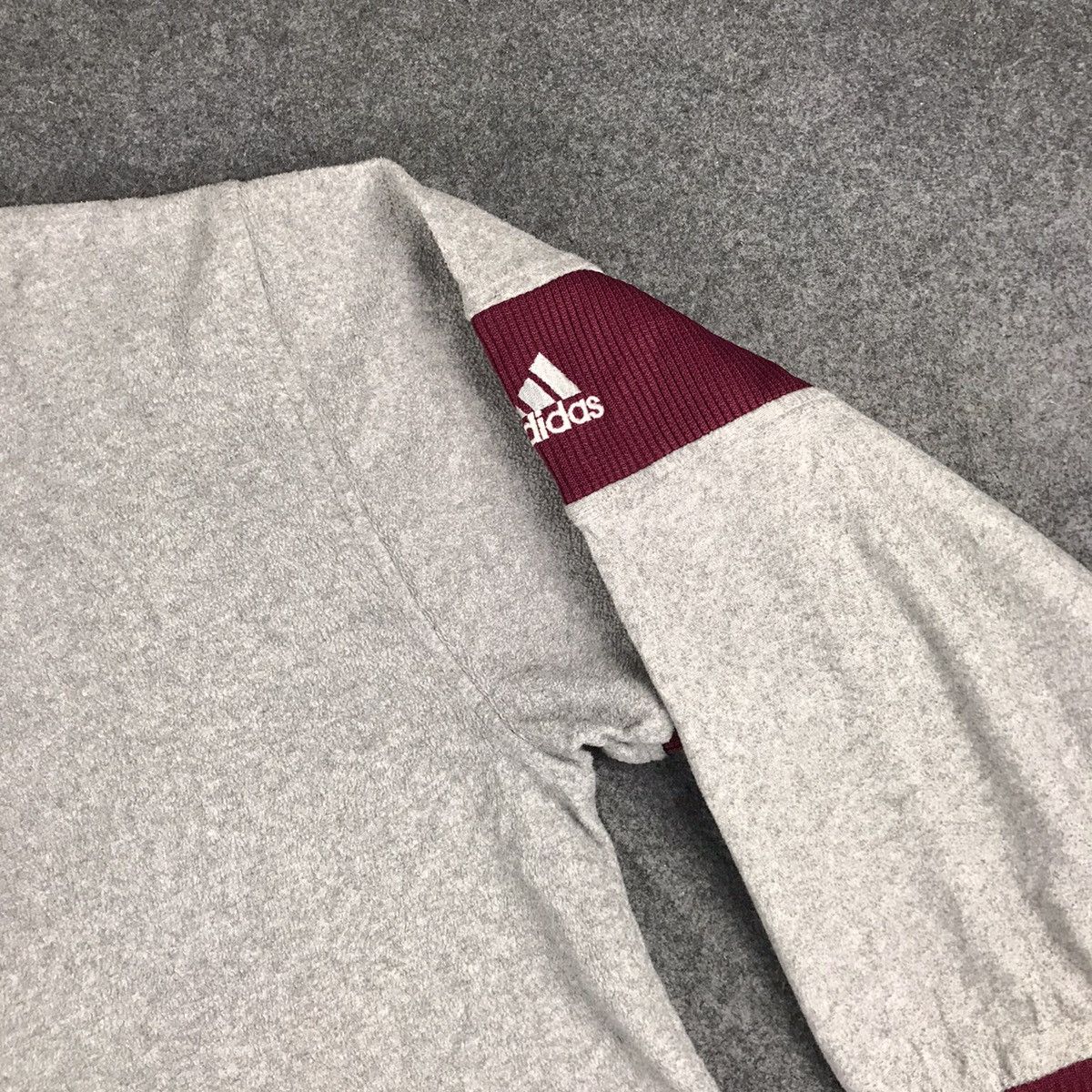 Adidas × Japanese Brand × Vintage 🔥Vintage Adidas Equipment Sweatshirt V collar🔥 Size US L / EU 52-54 / 3 - 7 Thumbnail