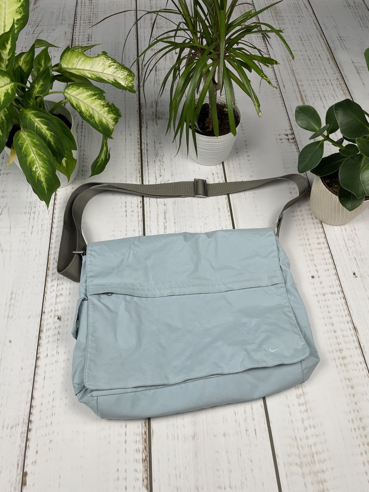 Nike Nike Vintage Messenger Bag Gorpcore Y2K Size ONE SIZE - 2 Thumbnail