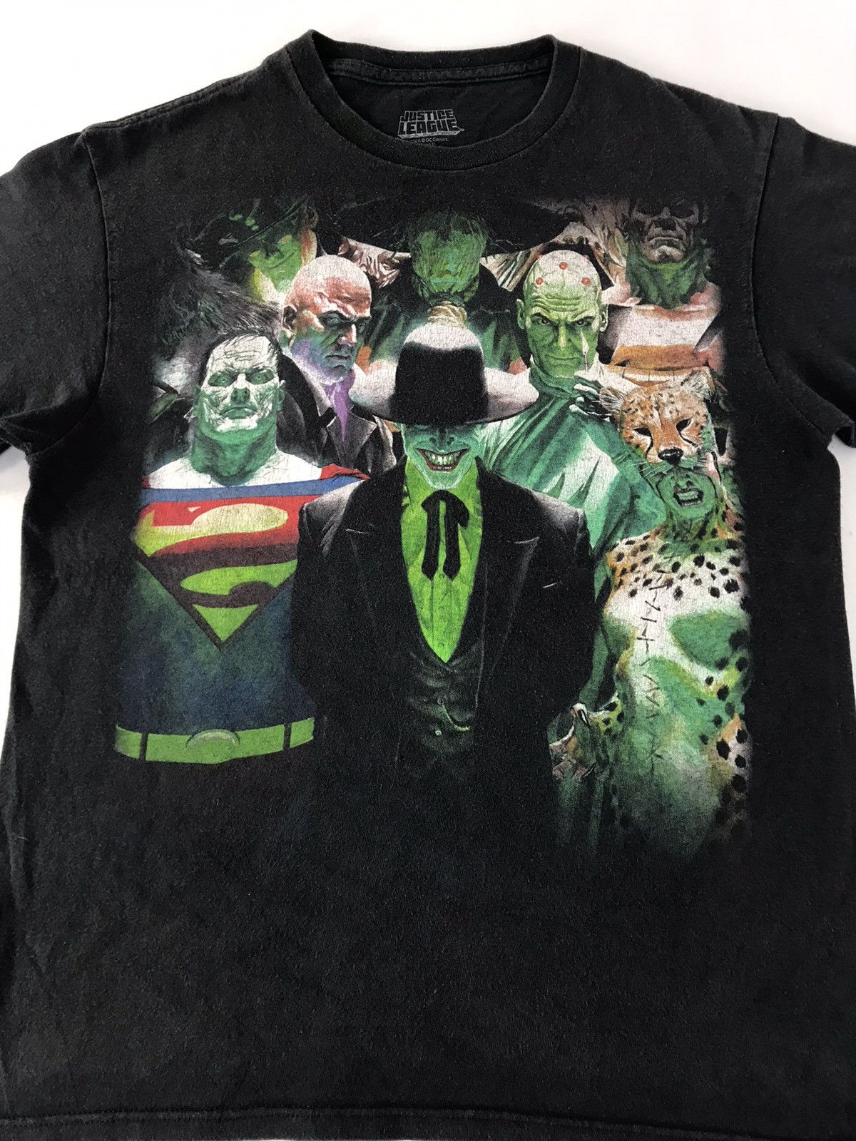 DC Comics DC Comic Justice League Antagonist Character Movie Tee Size US M / EU 48-50 / 2 - 3 Thumbnail