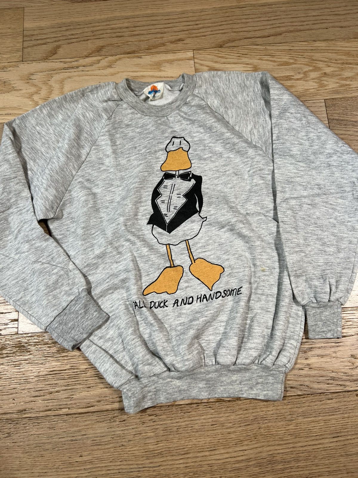 Vintage Vintage 80s Tall Duck and Handsome Crew Neck Sweatshirt Size US S / EU 44-46 / 1 - 1 Thumbnail