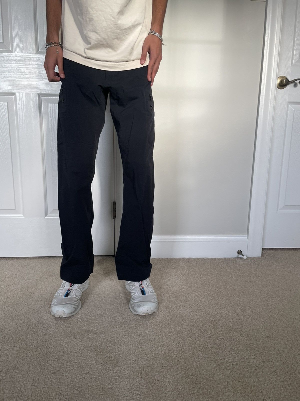 Arc'teryx Vintage ARC’TERYX Quad Zipper Nylon Pants Size US 30 / EU 46 - 2 Thumbnail