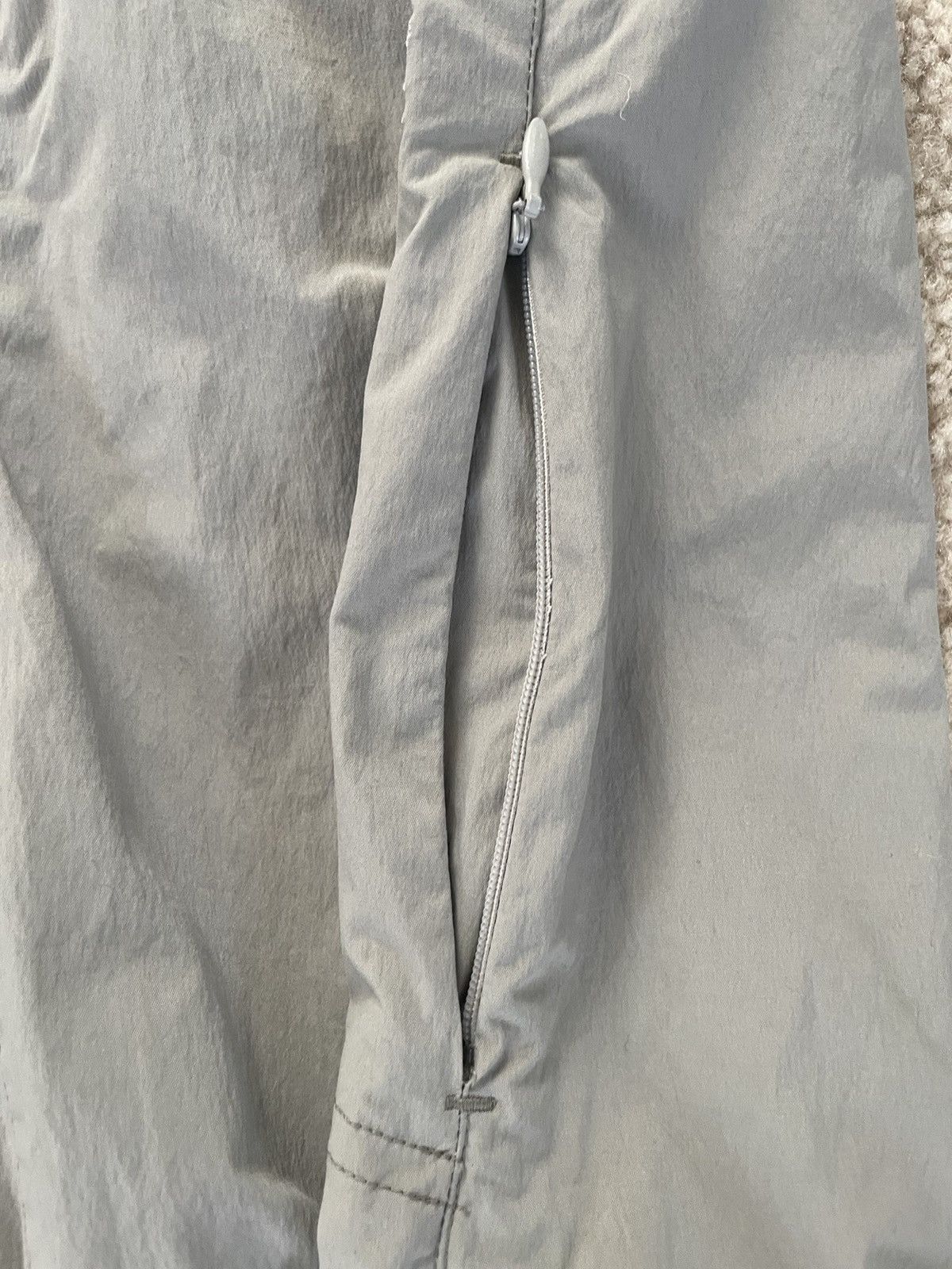 Arc'teryx Vintage ARC’TERYX Nylon Hidden Zipper Pants Size US 33 - 11 Thumbnail