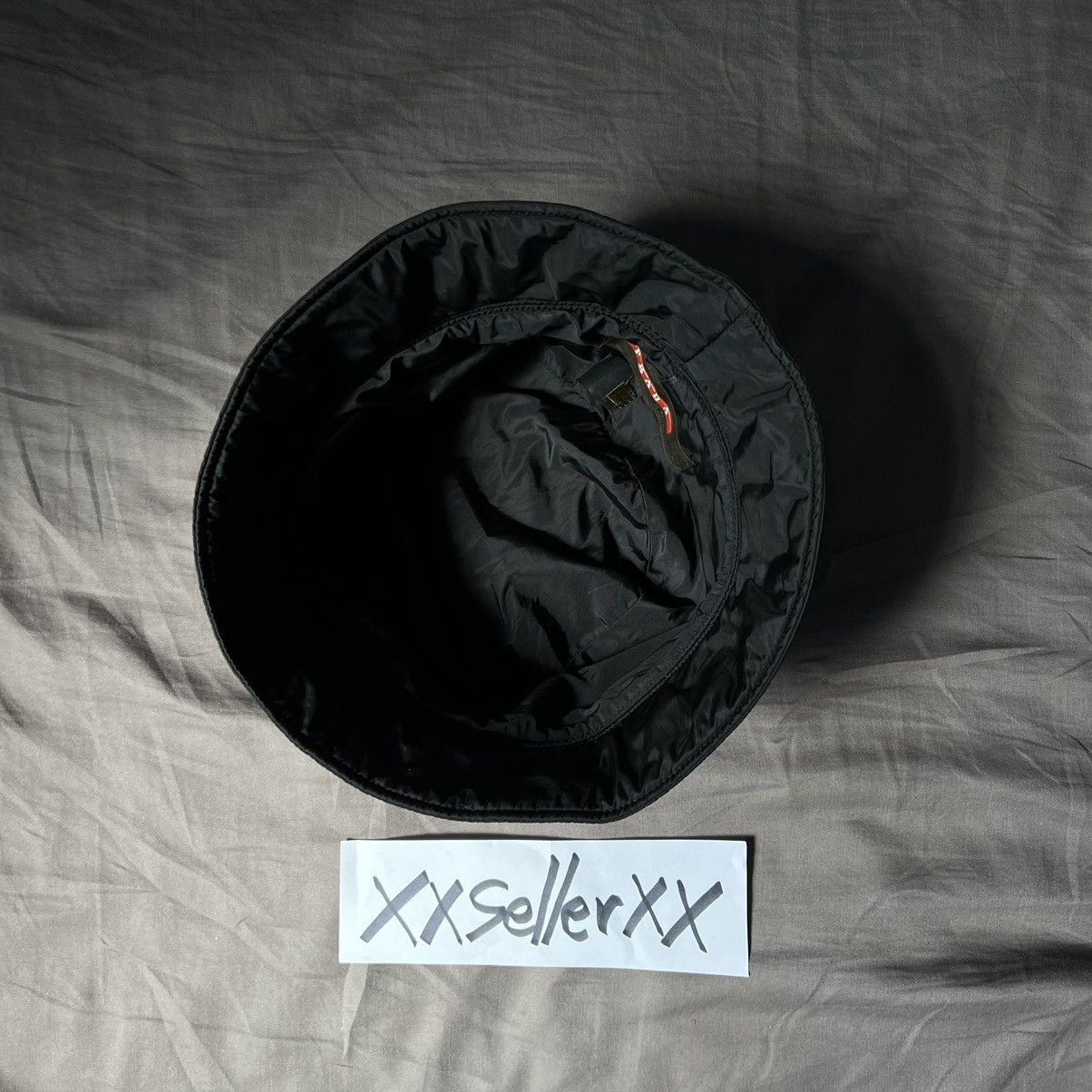 Prada Prada linea rossa bucket hat Size ONE SIZE - 5 Thumbnail