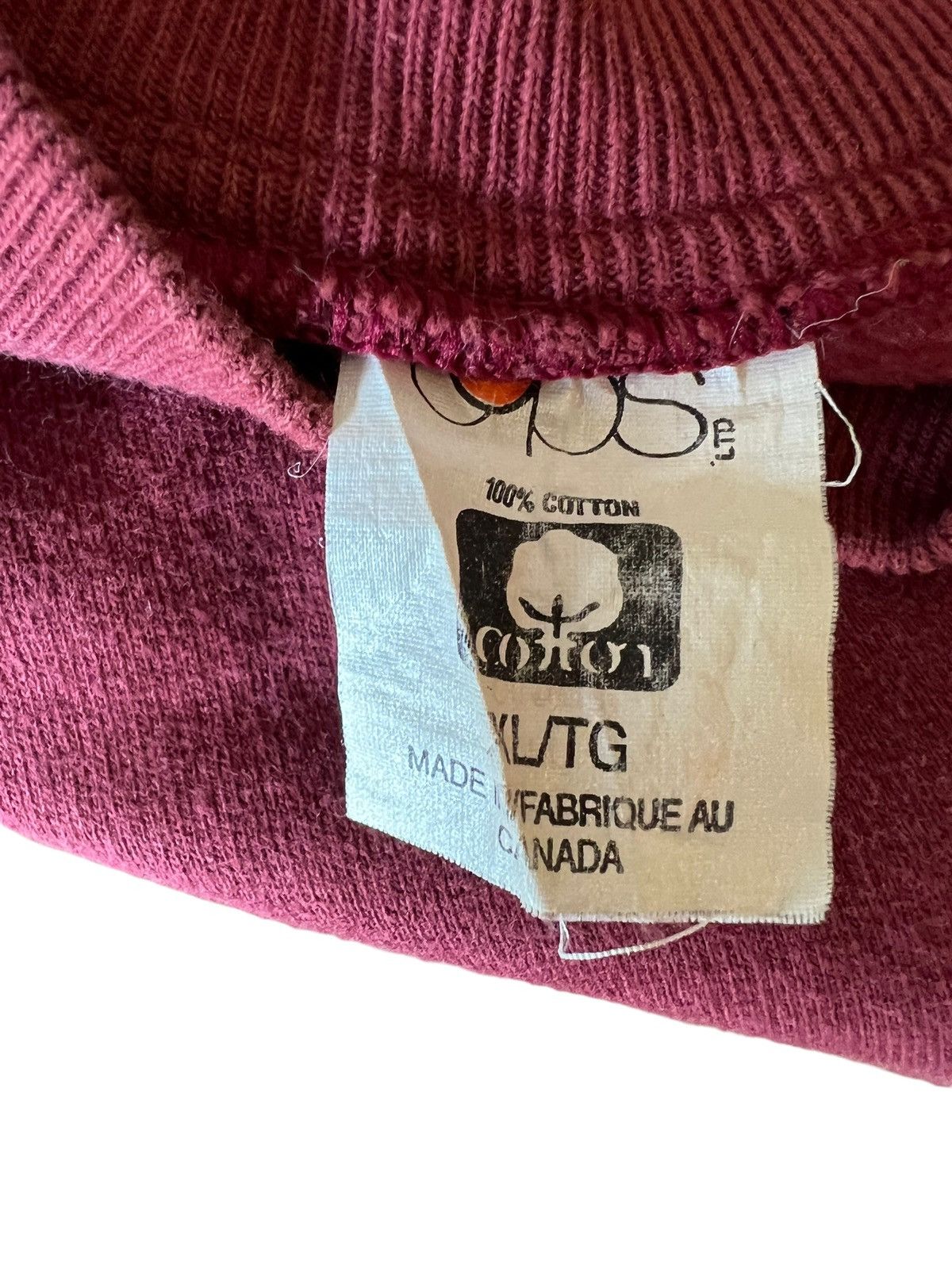 Vintage Vintage 90s Lifestyle Otter Crewneck Sweatshirt Distressed Size US XL / EU 56 / 4 - 7 Thumbnail