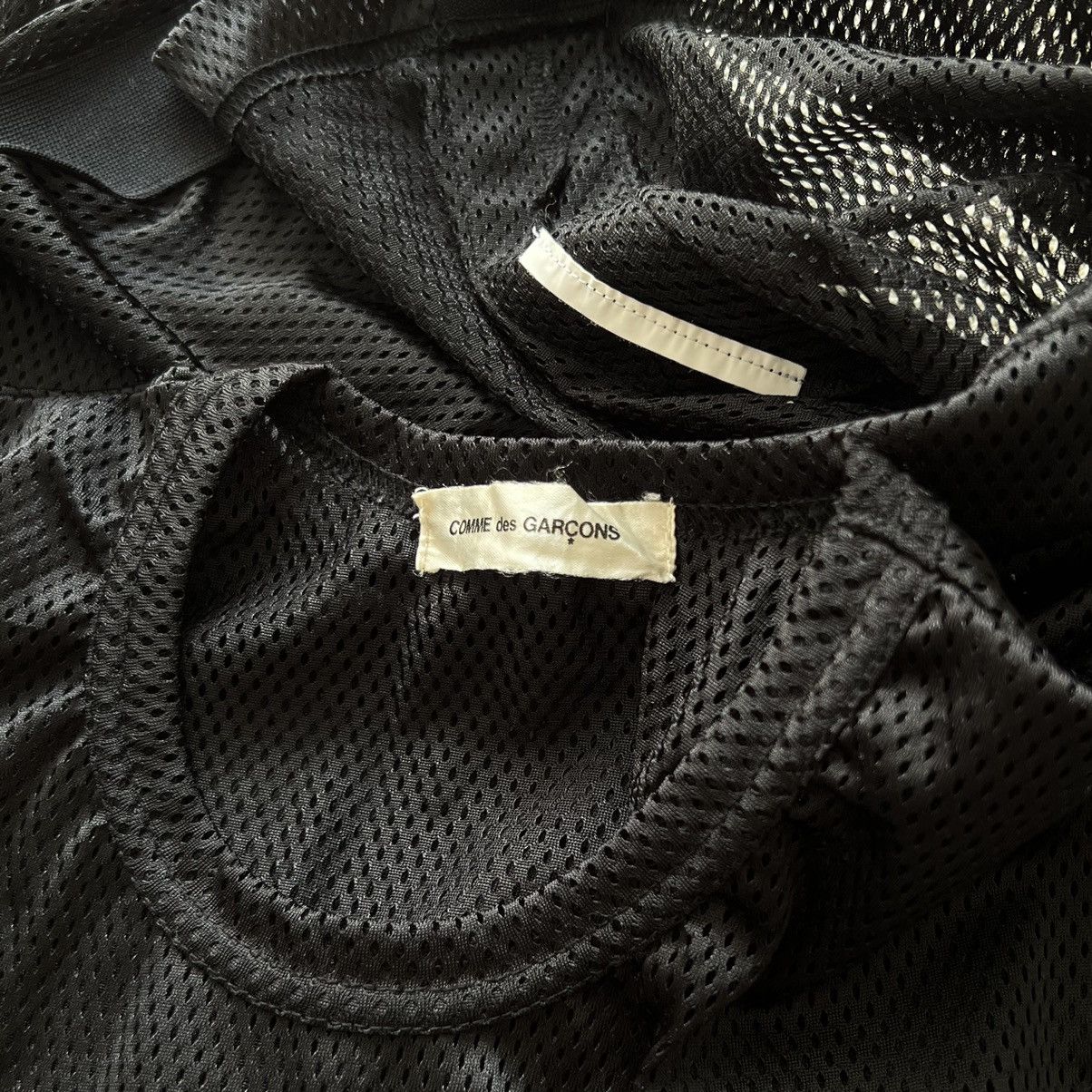 Comme des Garcons 90s COMME DES GARCONS Mesh tee Size US S / EU 44-46 / 1 - 9 Thumbnail