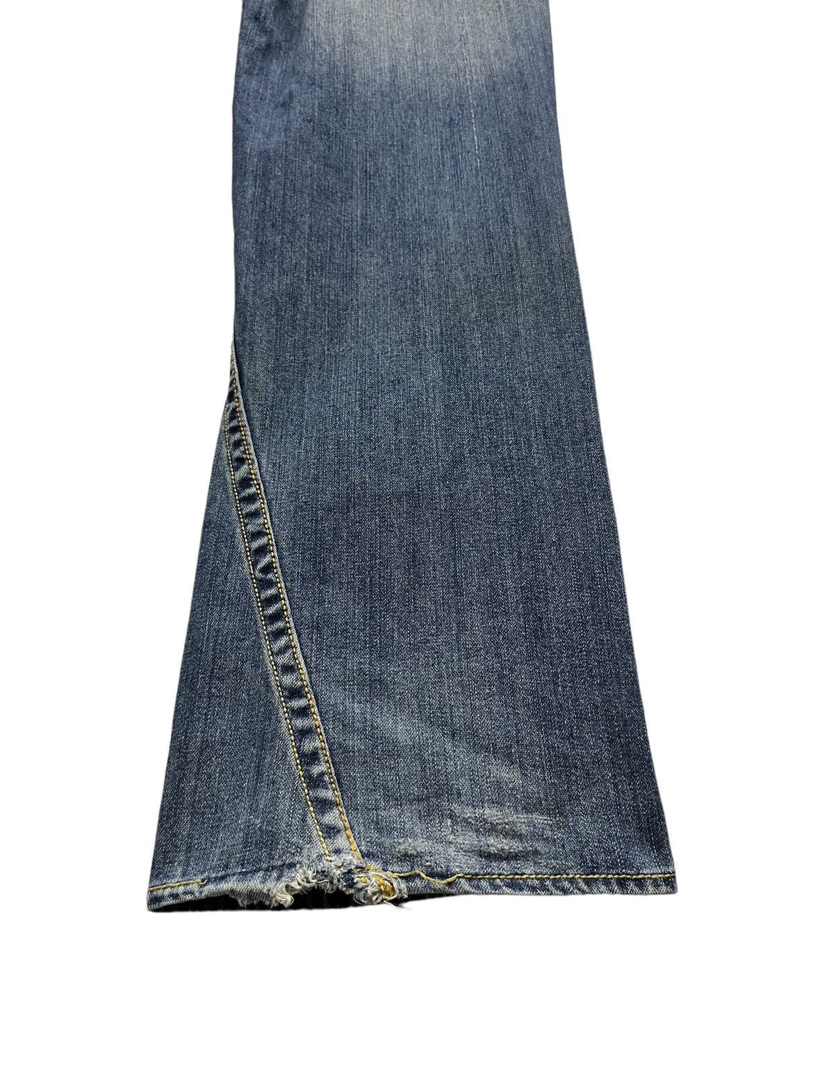 True Religion × Vintage 🔥SICK TRUE RELIGION JOEY BIG T Distressed Baggy Flared💥 Size US 33 - 8 Thumbnail