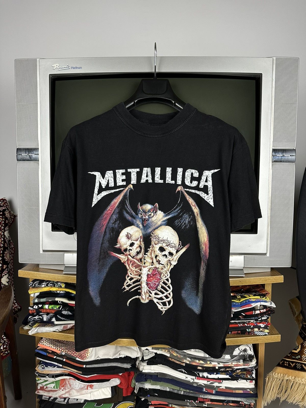 Band Tees × Metallica × Vintage Vintage 90s Metallica Women’s Band T-Shirt Size US S / EU 44-46 / 1 - 1 Thumbnail