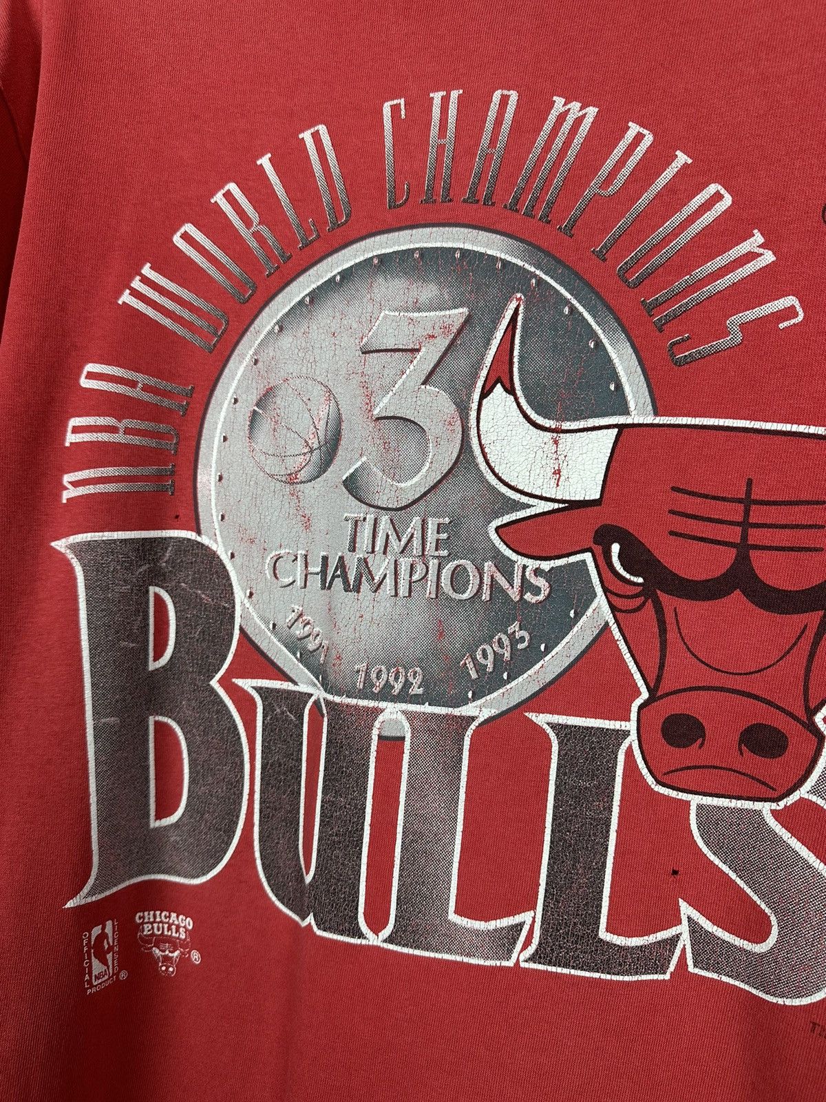NBA × Vintage Vintage 1993 NBA Chicago Bulls World Champions T-Shirt Size US L / EU 52-54 / 3 - 6 Thumbnail