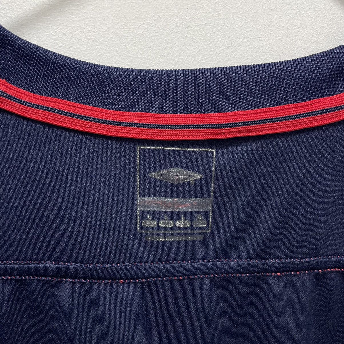 Umbro Umbro England home Soccer Jersey Football t-shirt Size US L / EU 52-54 / 3 - 8 Thumbnail