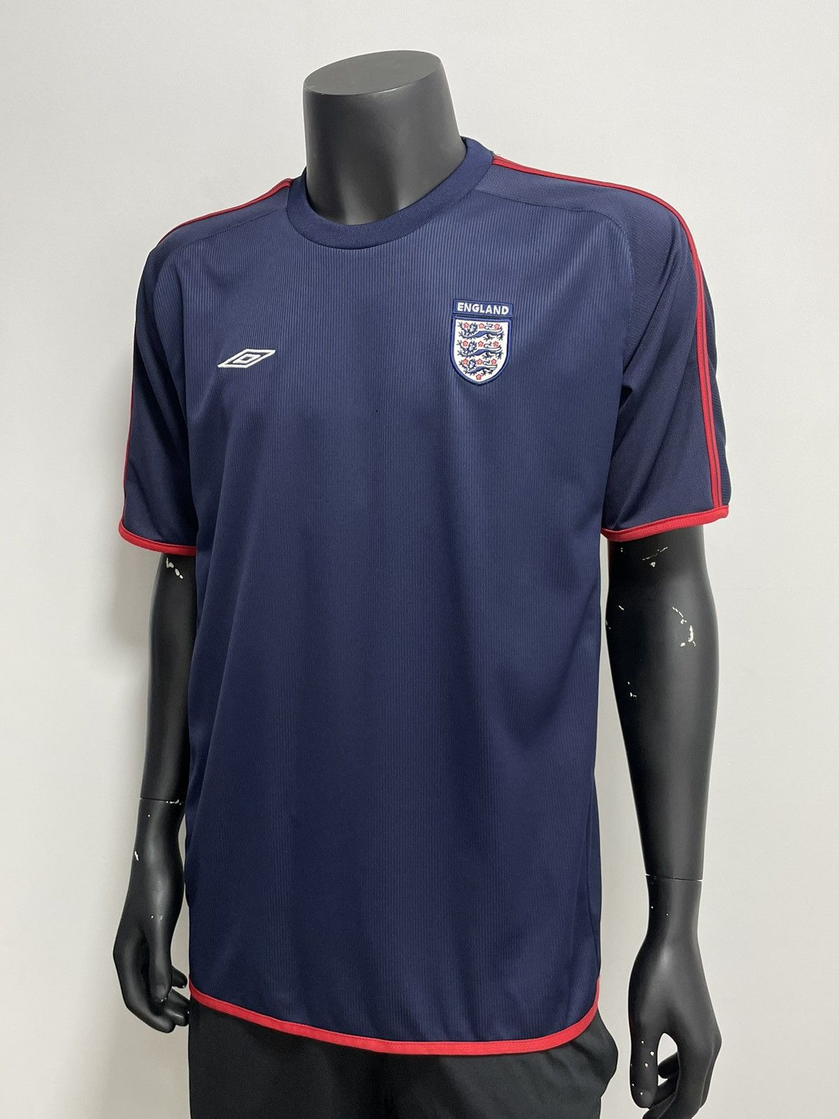 Umbro Umbro England home Soccer Jersey Football t-shirt Size US L / EU 52-54 / 3 - 2 Thumbnail