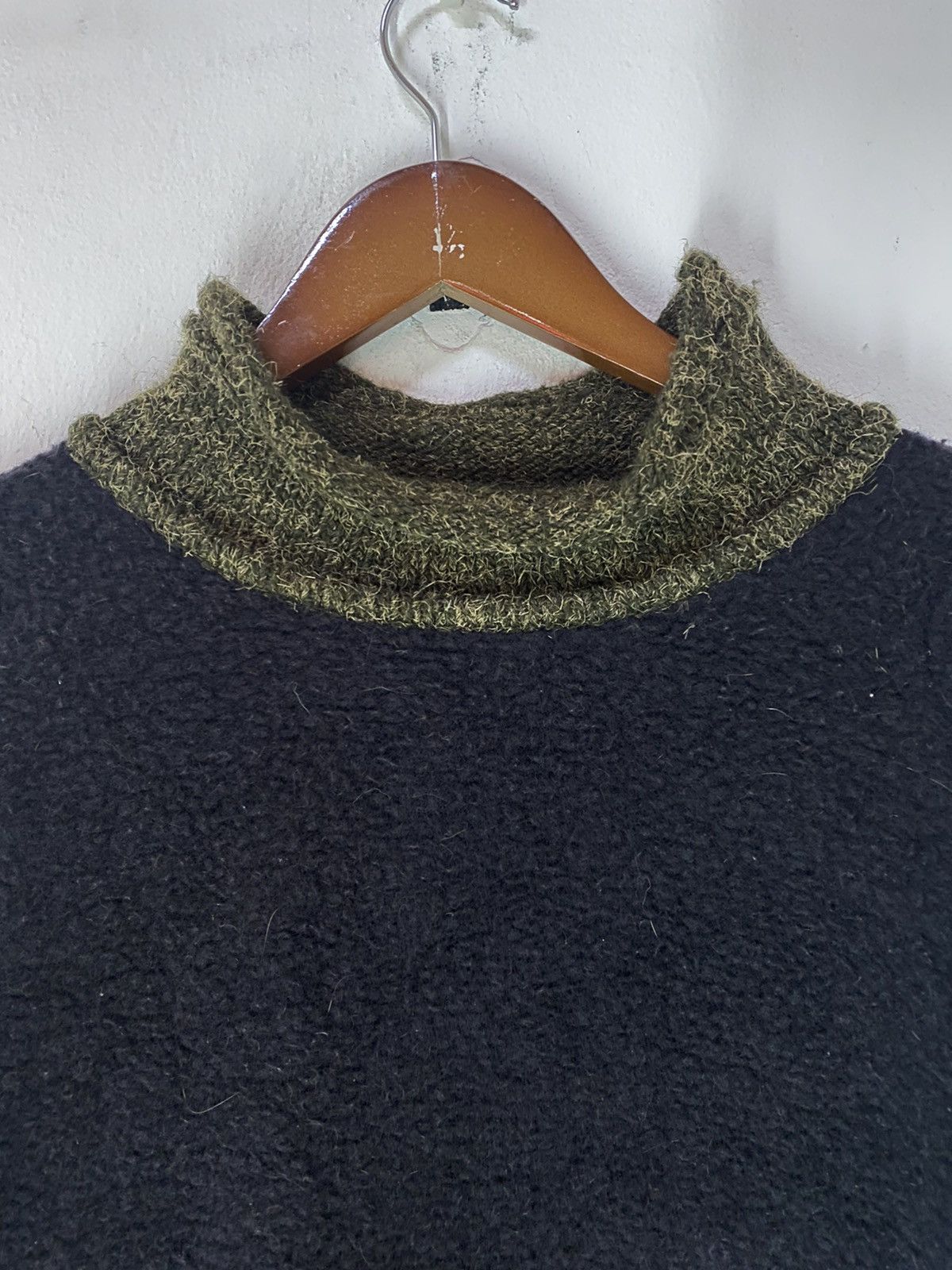 Marithe + Francois Girbaud Marithe francios Girbaud Fleece Sweatshirt MonhairTurtelNeck Size US M / EU 48-50 / 2 - 5 Thumbnail