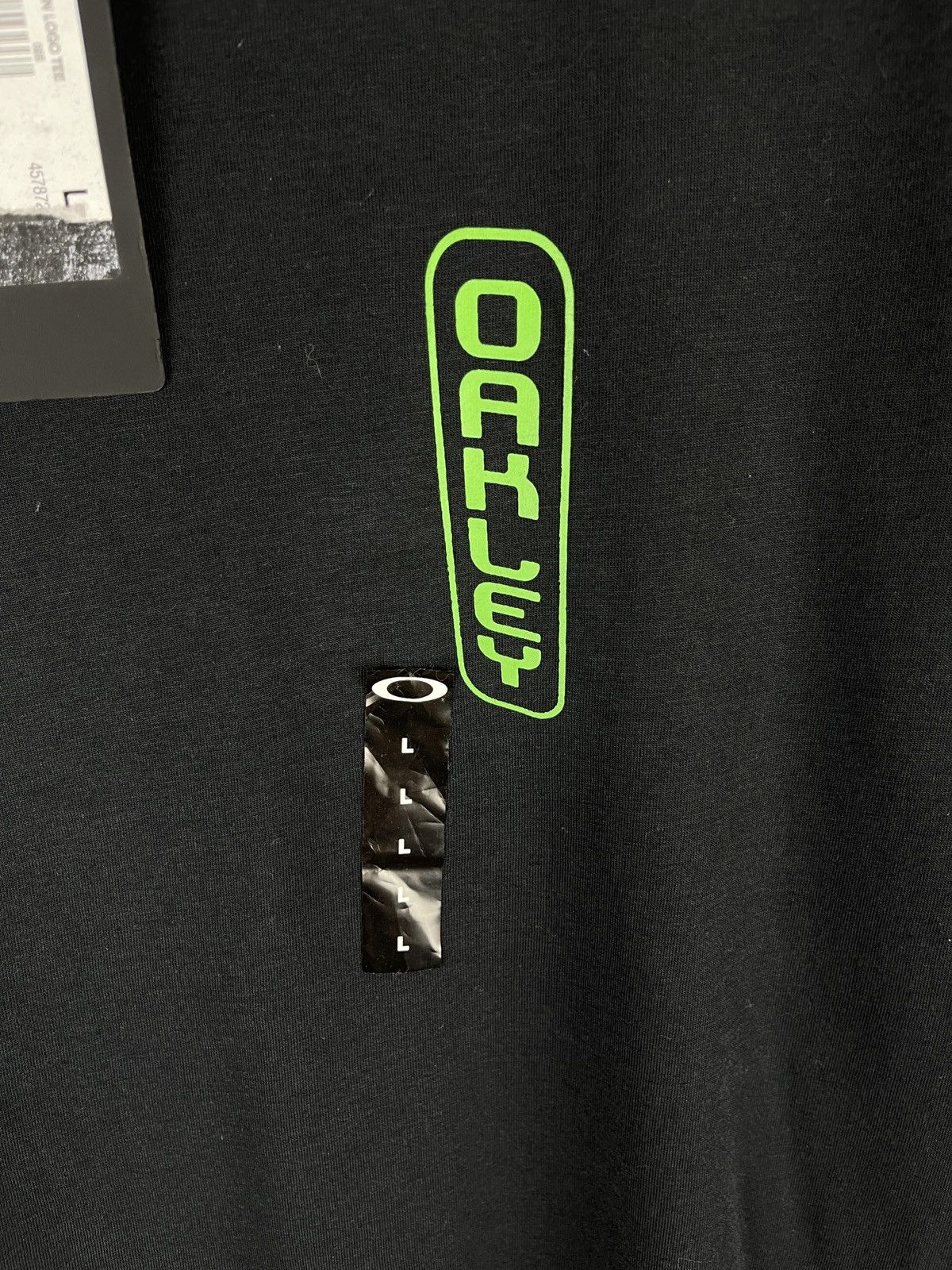 Oakley Oakley Sign logo tee vintage new big logo Size US L / EU 52-54 / 3 - 9 Thumbnail