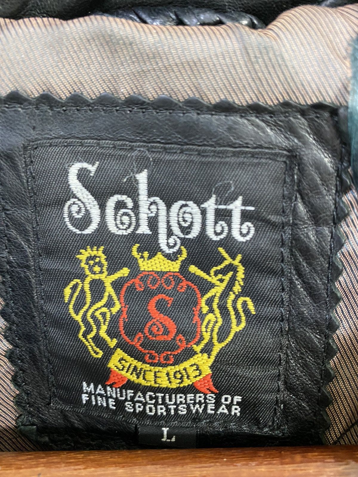Schott Vintage Schott Puffer Jacket Leather Less sleeve Design Size US L / EU 52-54 / 3 - 4 Thumbnail