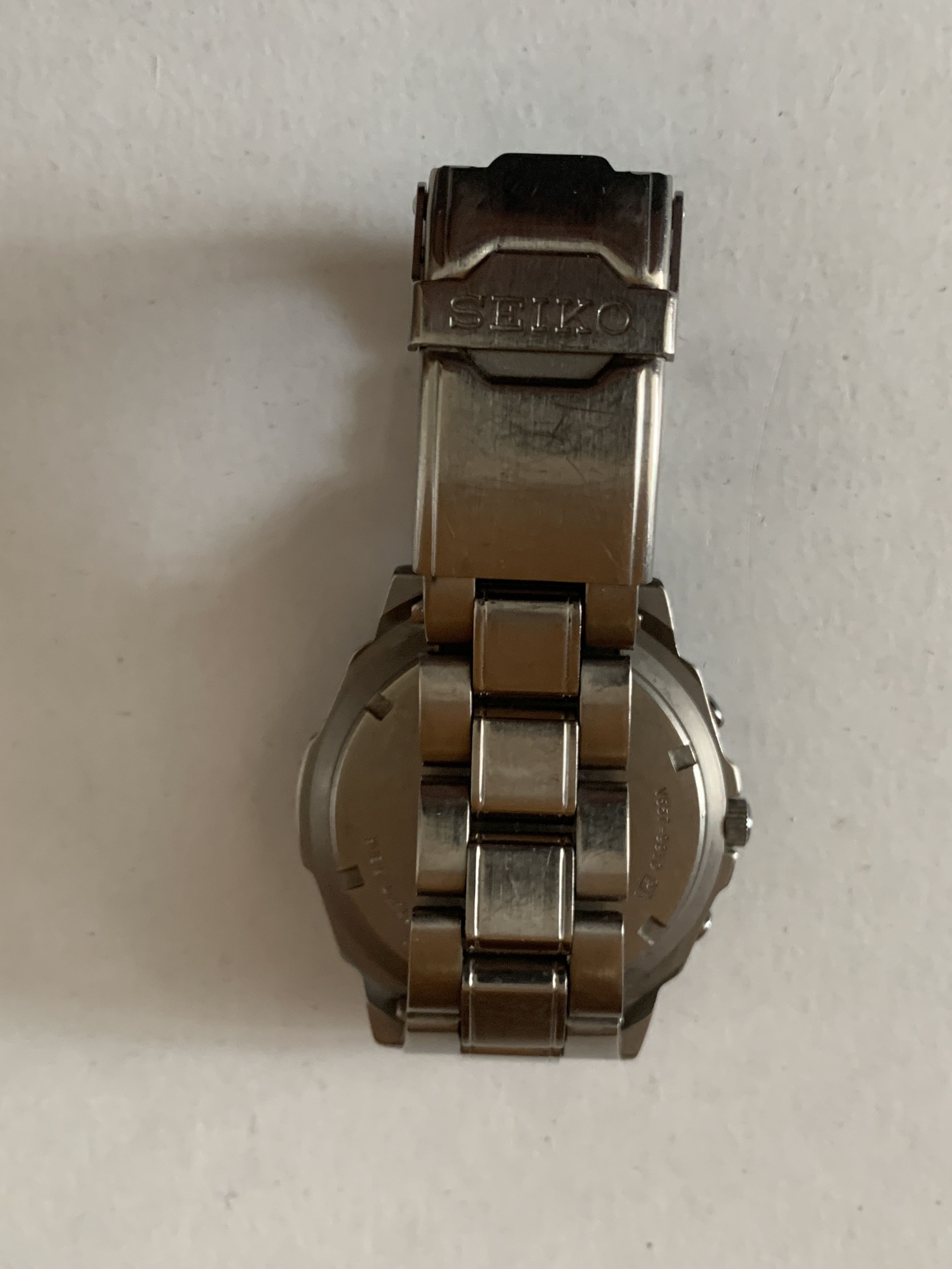 Seiko Seiko V657 9010 Chronograph Watch Unisex Titanium Bracelet Size ONE SIZE - 3 Thumbnail