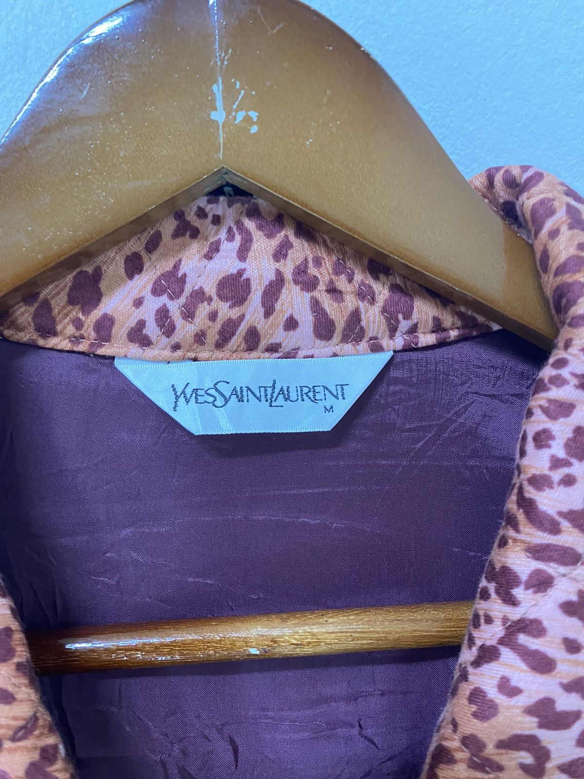 Yves Saint Laurent Vintage Yves Saint Laurent Quilted Jacket Leopard Design Size M / US 6-8 / IT 42-44 - 3 Thumbnail