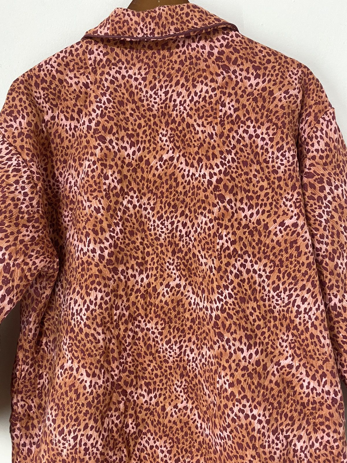 Yves Saint Laurent Vintage Yves Saint Laurent Quilted Jacket Leopard Design Size M / US 6-8 / IT 42-44 - 5 Thumbnail