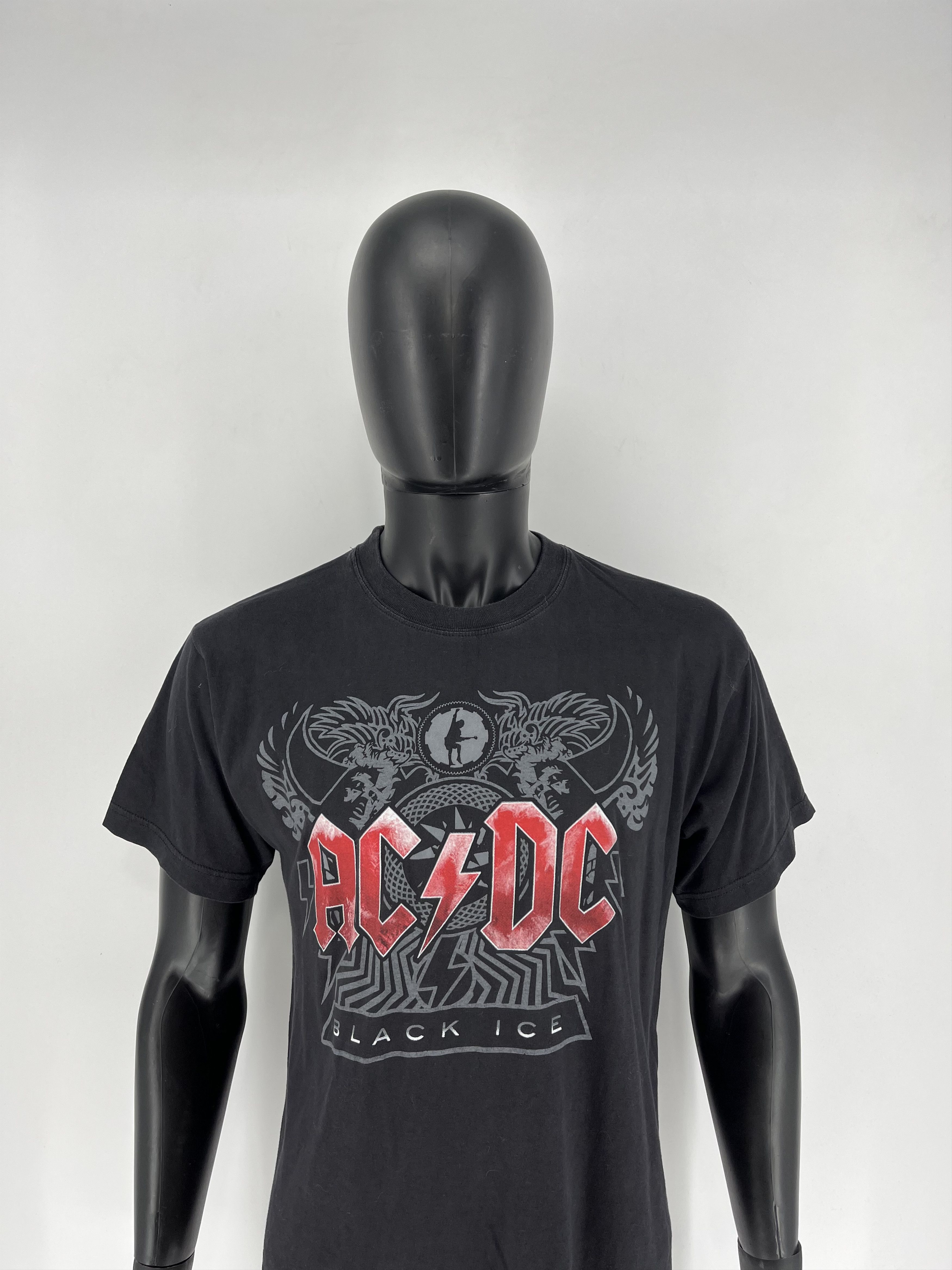 AC/DC × Band Tees × Vintage Vintage Y2K Art AC DC tee Streetwear Size M Size US M / EU 48-50 / 2 - 3 Thumbnail