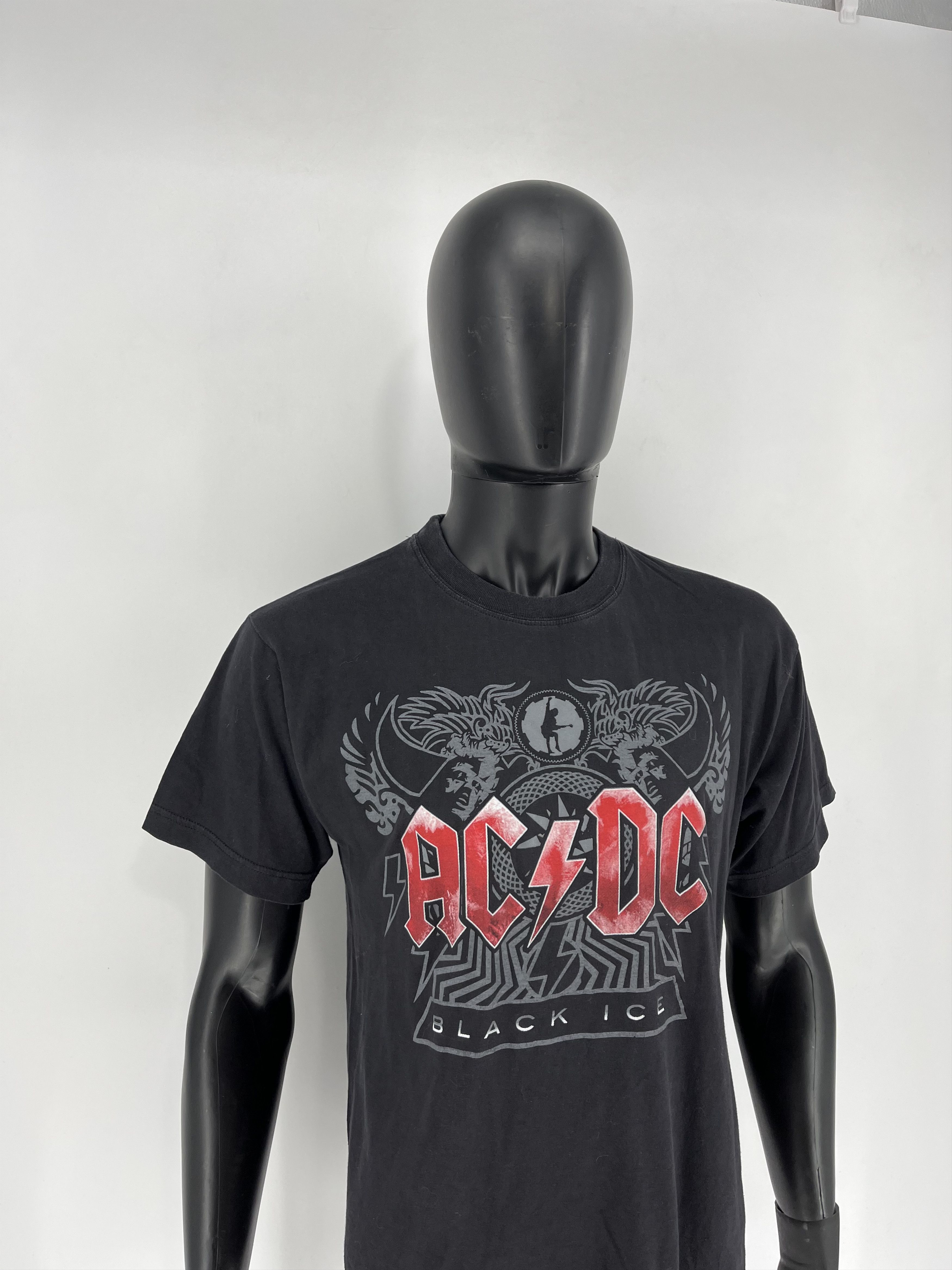 AC/DC × Band Tees × Vintage Vintage Y2K Art AC DC tee Streetwear Size M Size US M / EU 48-50 / 2 - 4 Thumbnail