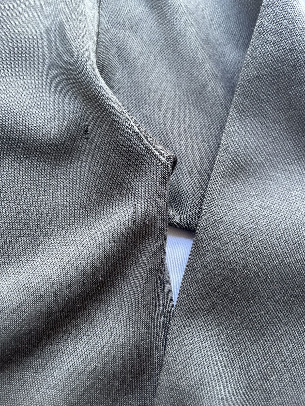 Pierre Balmain Pierre Balmain Embroidery Spelloutlogo Size US M / EU 48-50 / 2 - 9 Thumbnail