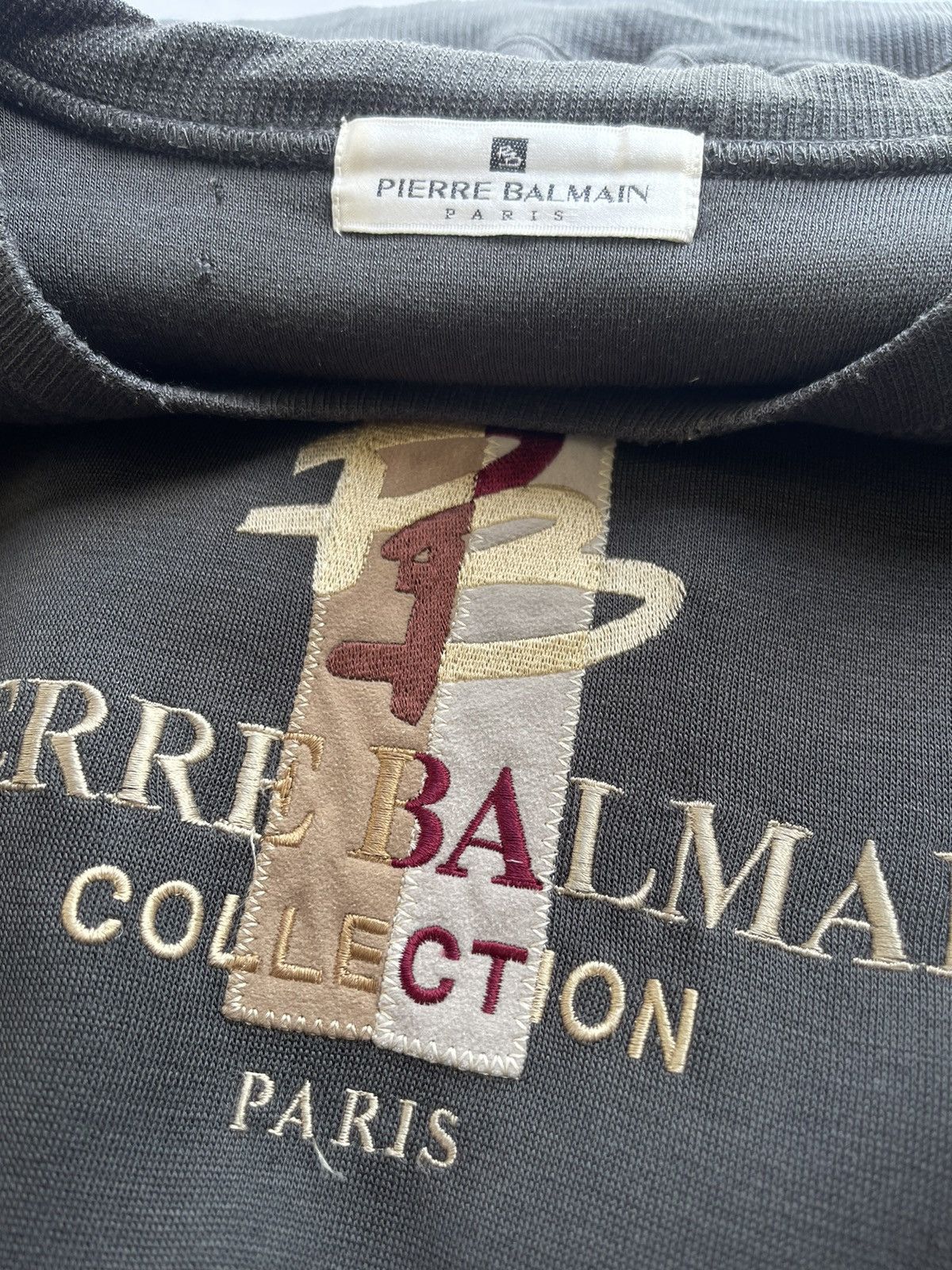 Pierre Balmain Pierre Balmain Embroidery Spelloutlogo Size US M / EU 48-50 / 2 - 5 Thumbnail