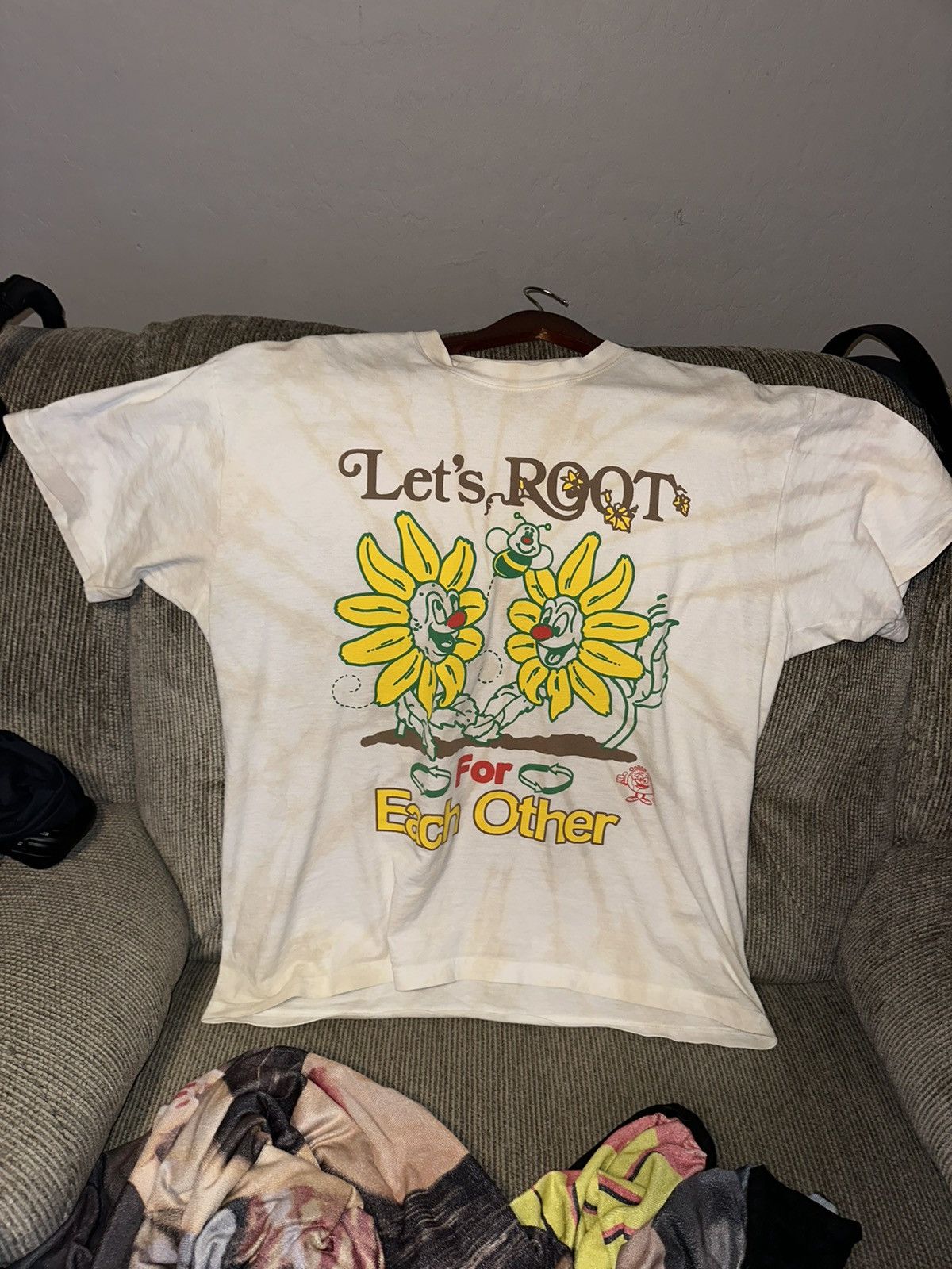 Image of Online Ceramics Lets Root Shirt Large in Beige, Men's (Size XL)