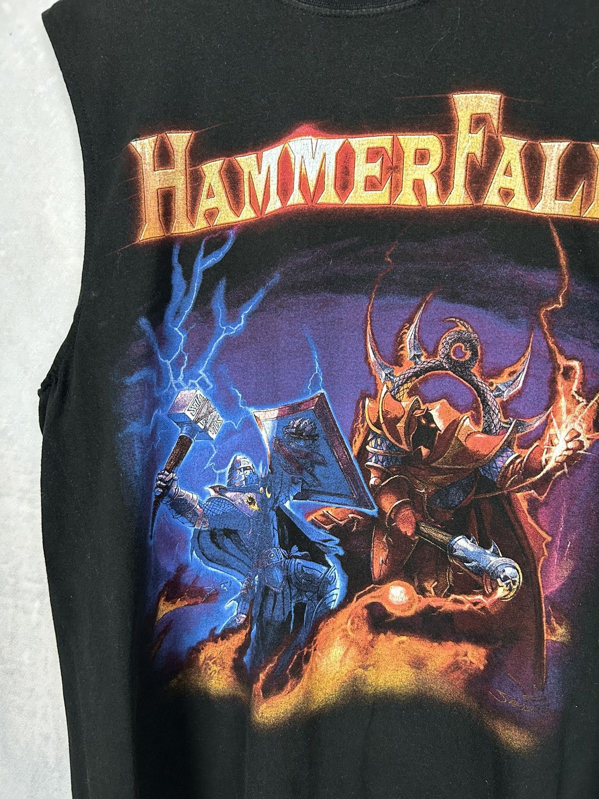 Band Tees Vintage Hammerfall Rock Band Tee Metal Print Boxy 90s Y2K Size US L / EU 52-54 / 3 - 4 Thumbnail