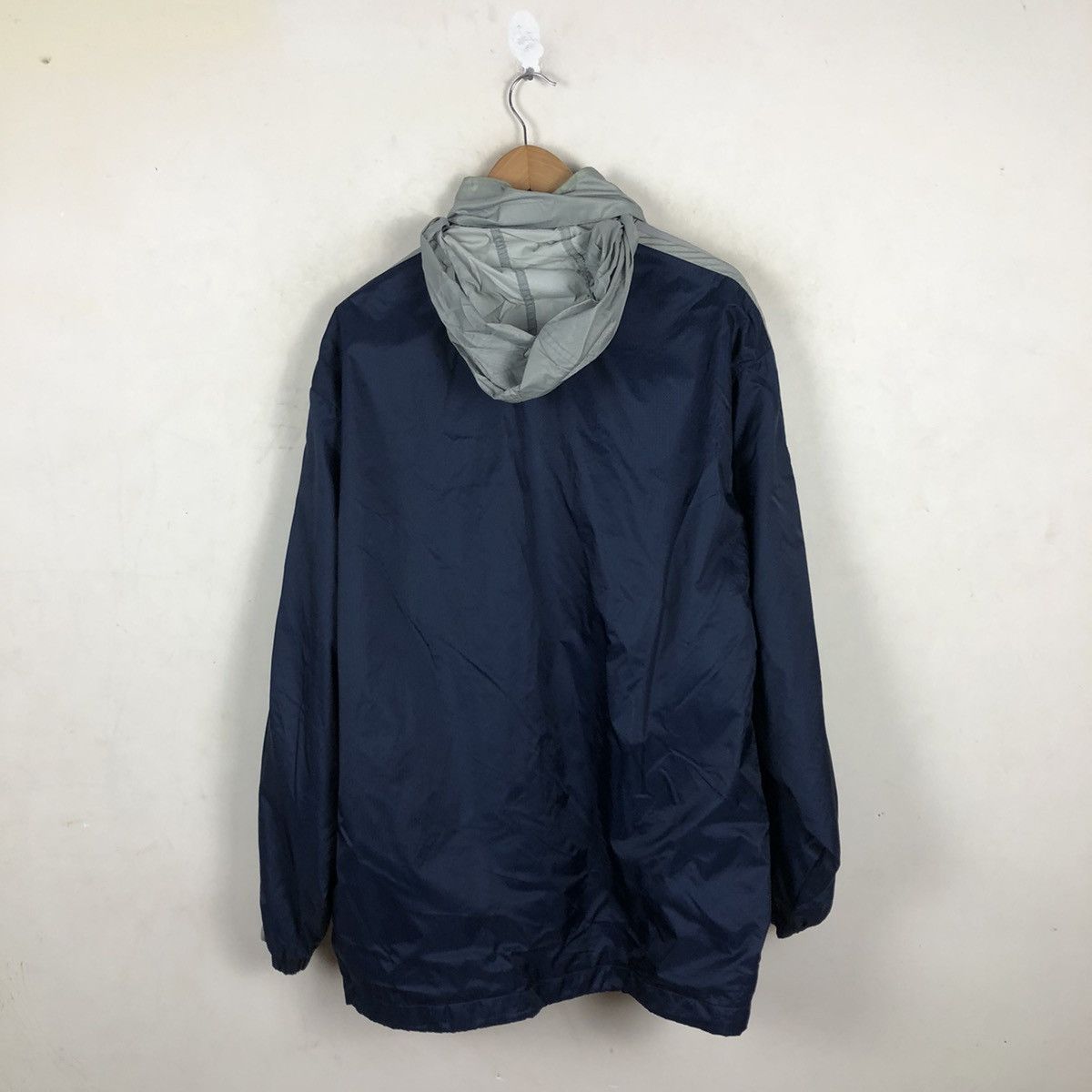 Nike VINTAGE NIKE WINDBREAKER SMALL SWOOSH Size US XL / EU 56 / 4 - 9 Thumbnail