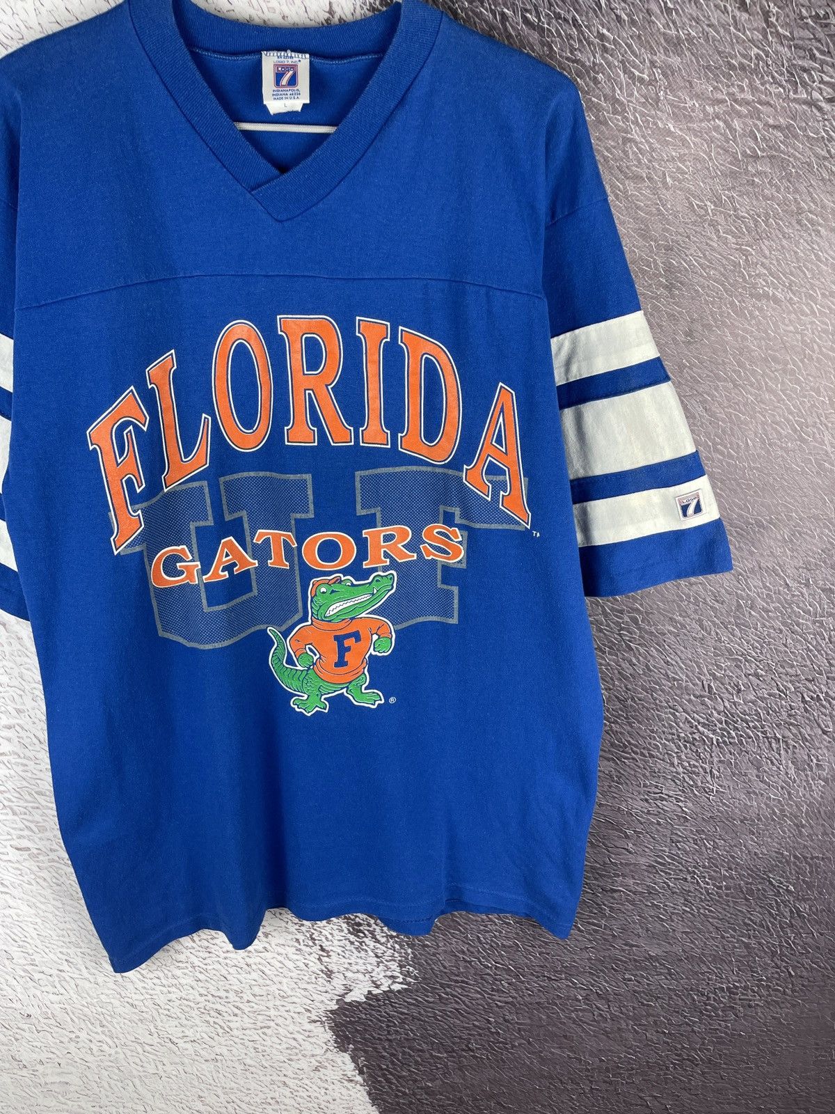 Logo 7 Logo 7 vintage 90s Florida Gators made in USA tee shirt Size US L / EU 52-54 / 3 - 4 Thumbnail