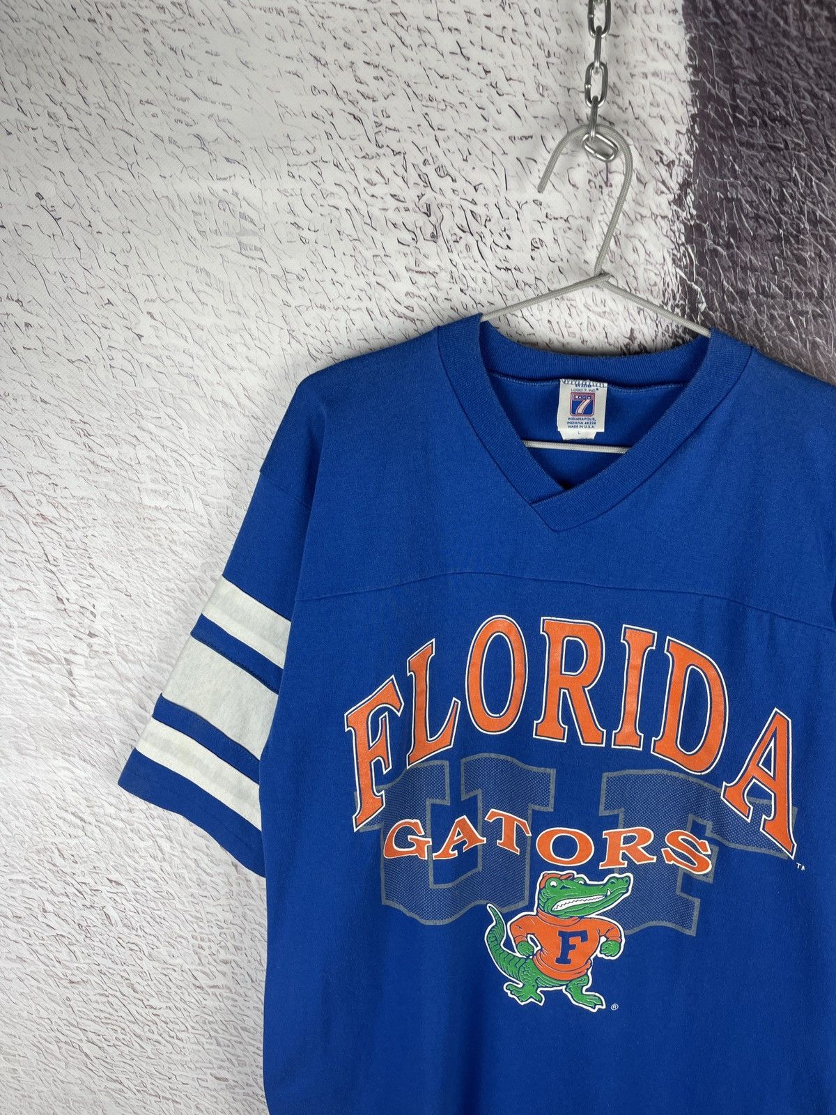 Logo 7 Logo 7 vintage 90s Florida Gators made in USA tee shirt Size US L / EU 52-54 / 3 - 2 Thumbnail