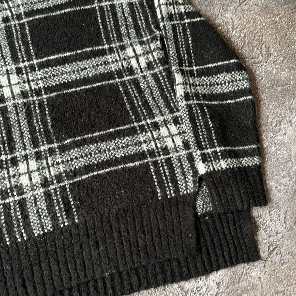 Vintage Vintage 90s Plaid Knit Sweater Y2K Grunge Oversized Faded M Size US M / EU 48-50 / 2 - 5 Thumbnail