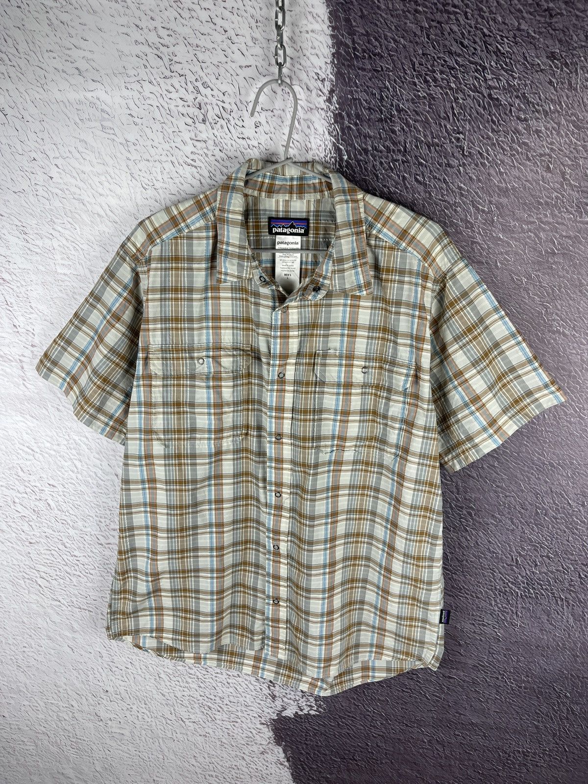 Patagonia Patagonia checkered double pocket short sleeve shirt Size US L / EU 52-54 / 3 - 3 Thumbnail