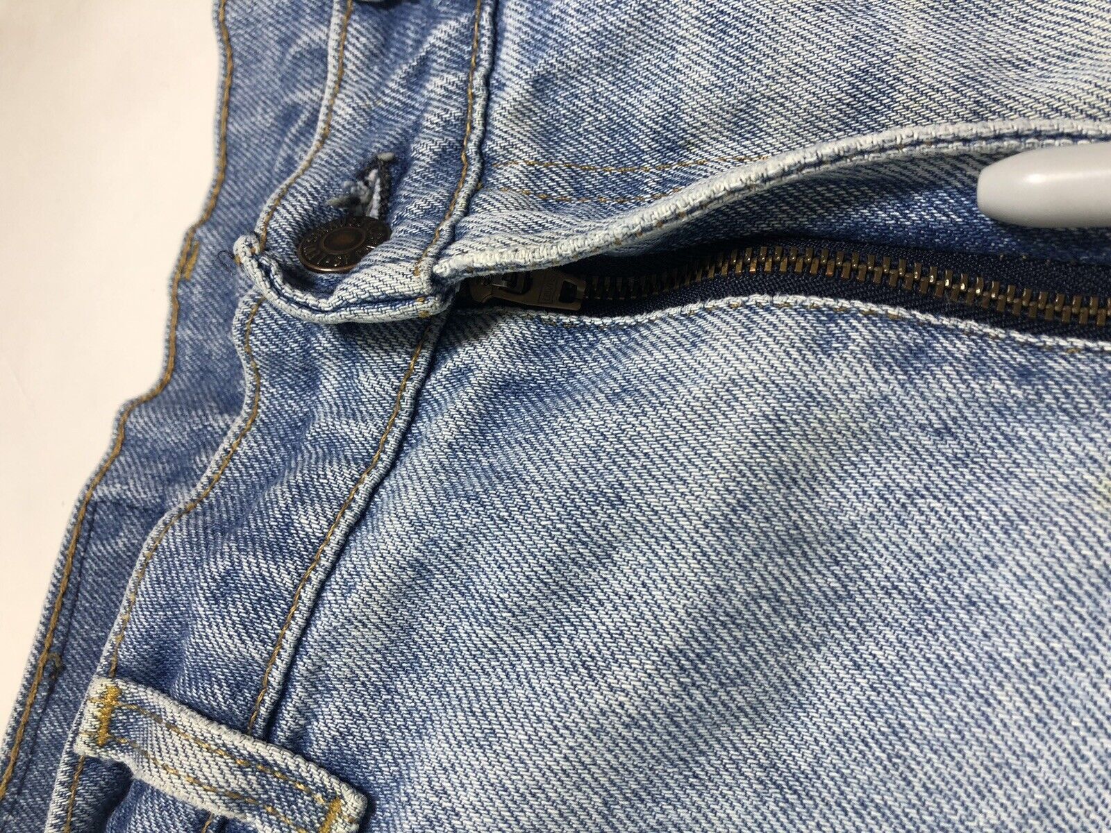 Levi's × Vintage Vintage 80s Levis 506-0213 Made In USA Distressed Jeans Size US 35 - 6 Thumbnail