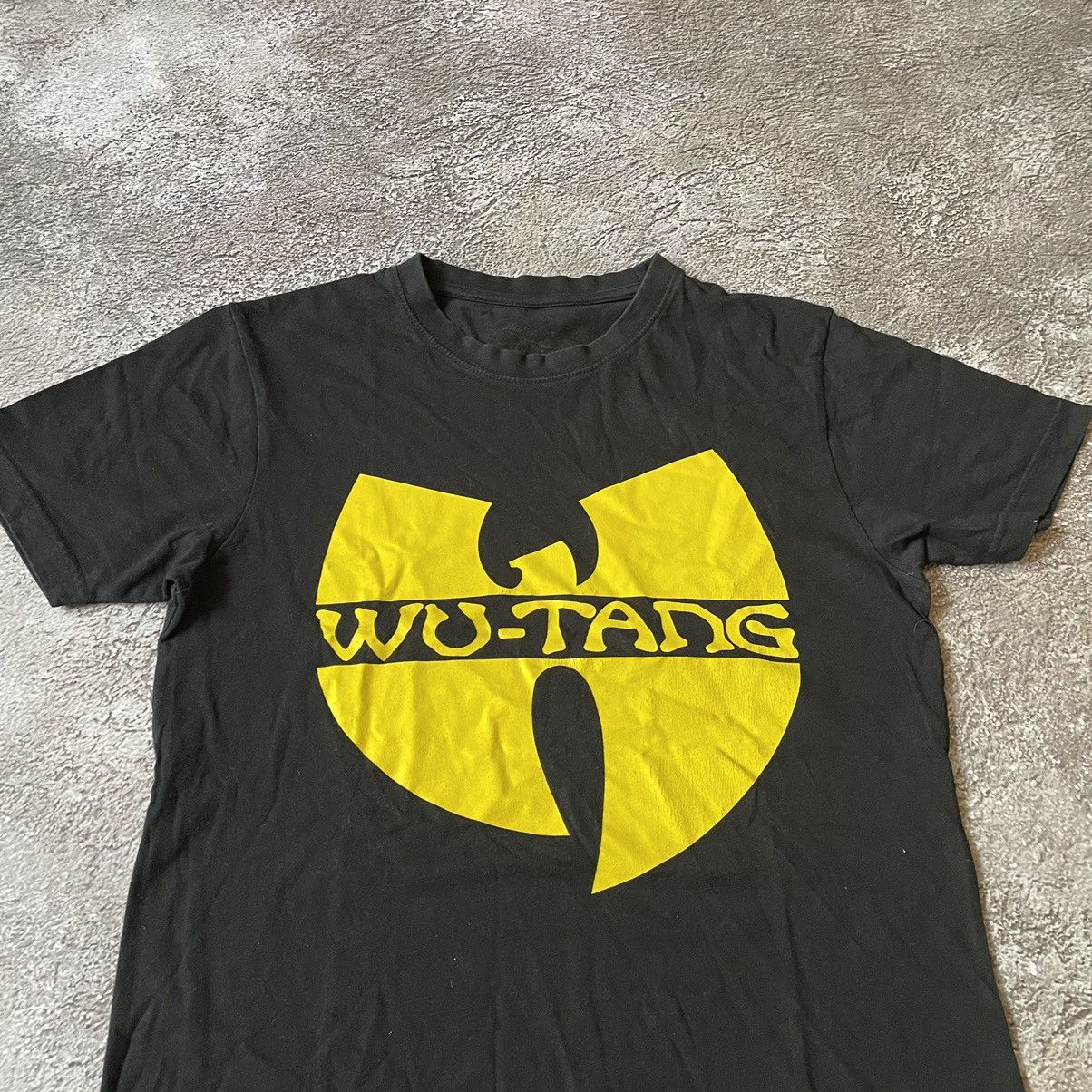 Vintage Vintage 90s Wu Tang Clan Graphic Tee Streetwear Black Boxy S Size US S / EU 44-46 / 1 - 5 Thumbnail