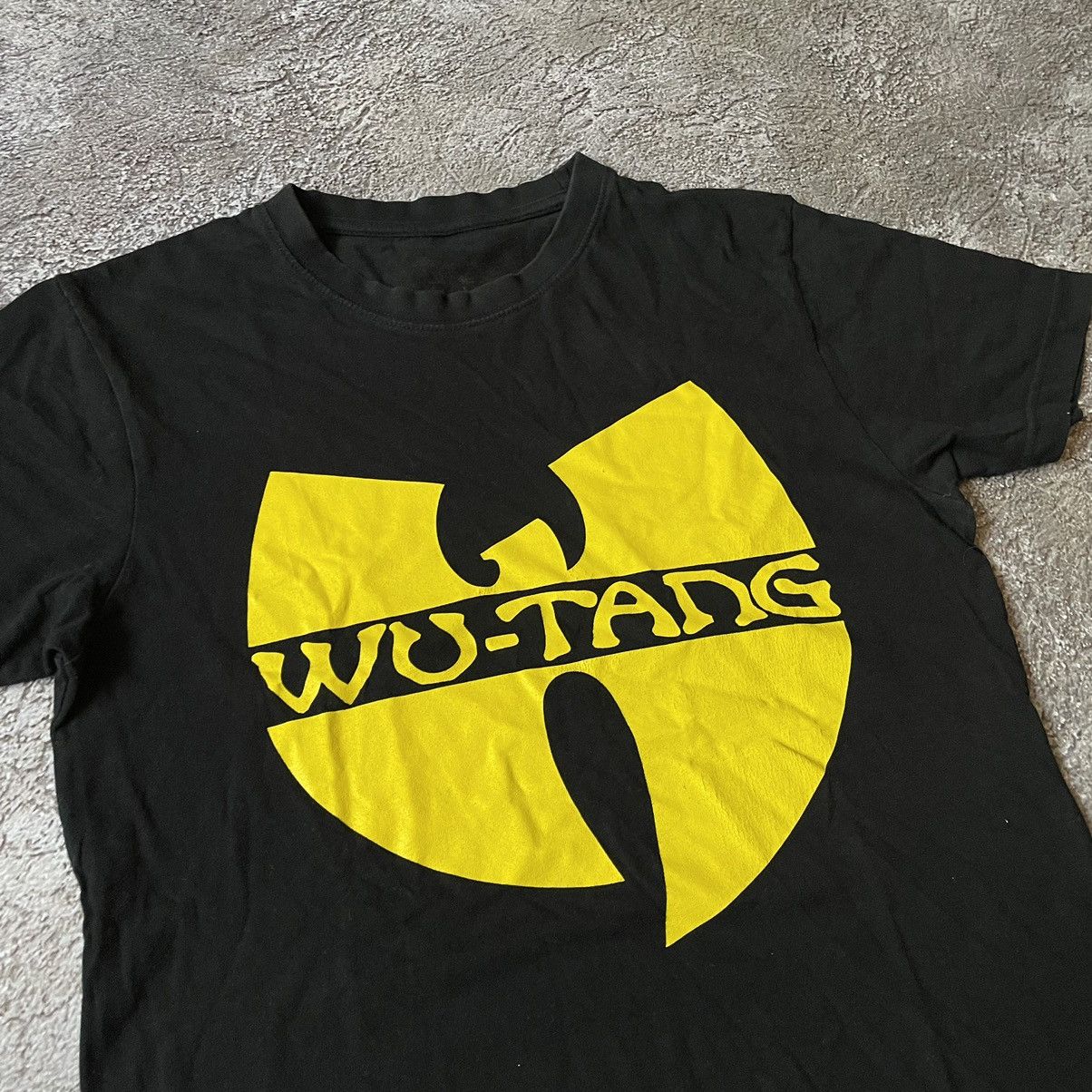 Vintage Vintage 90s Wu Tang Clan Graphic Tee Streetwear Black Boxy S Size US S / EU 44-46 / 1 - 6 Thumbnail