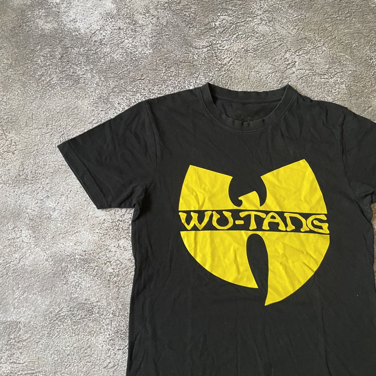 Vintage Vintage 90s Wu Tang Clan Graphic Tee Streetwear Black Boxy S Size US S / EU 44-46 / 1 - 4 Thumbnail