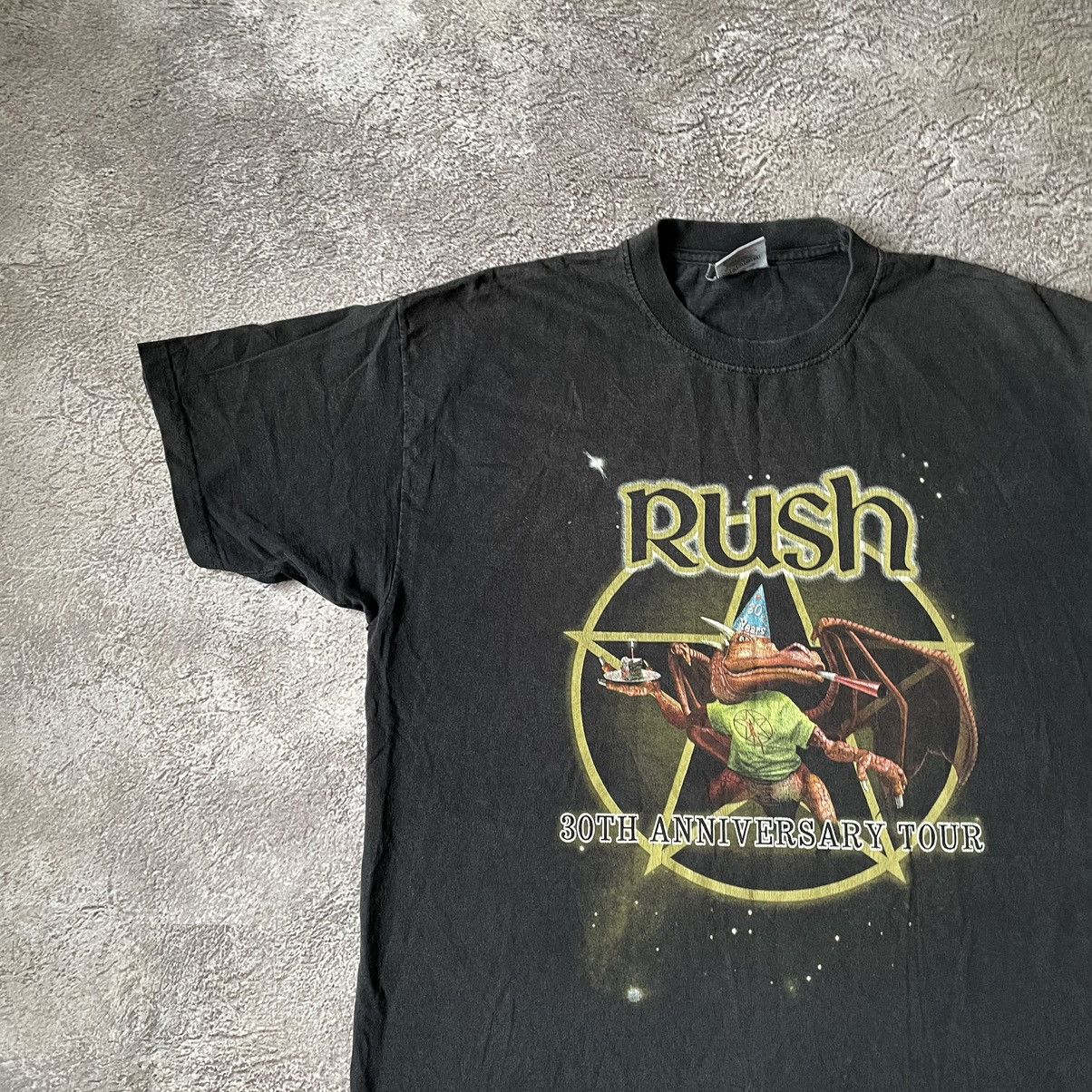 Vintage Vintage Y2K Rush Graphic Tee Sun Faded Grunge Skate Boxy L Size US L / EU 52-54 / 3 - 4 Thumbnail