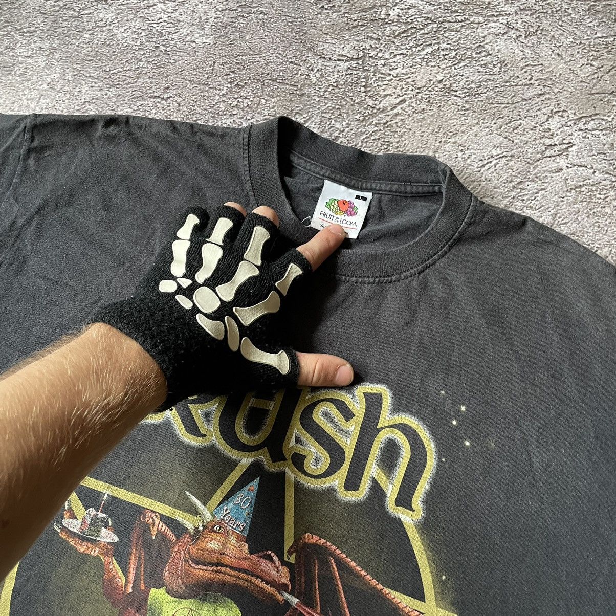 Vintage Vintage Y2K Rush Graphic Tee Sun Faded Grunge Skate Boxy L Size US L / EU 52-54 / 3 - 6 Thumbnail