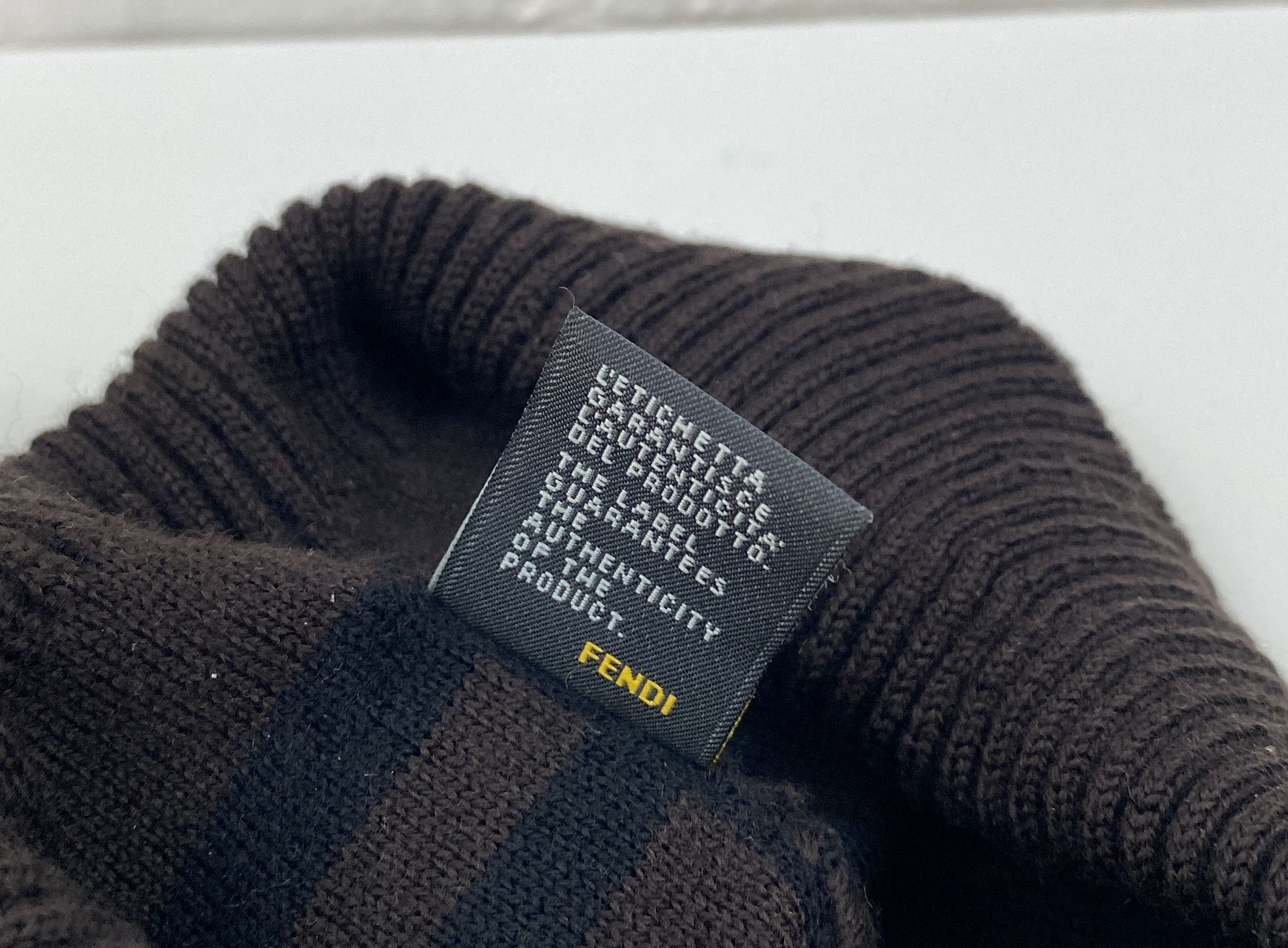 Fendi Fendi Zucca Monogram Wool Pompon Hat Beanie Unisex Small Size ONE SIZE - 6 Thumbnail