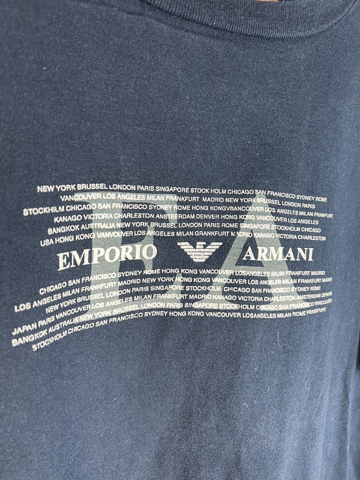 Designer × Emporio Armani Vintage Emporio Armani exchange rare center logo tshirt Size US XL / EU 56 / 4 - 2 Thumbnail