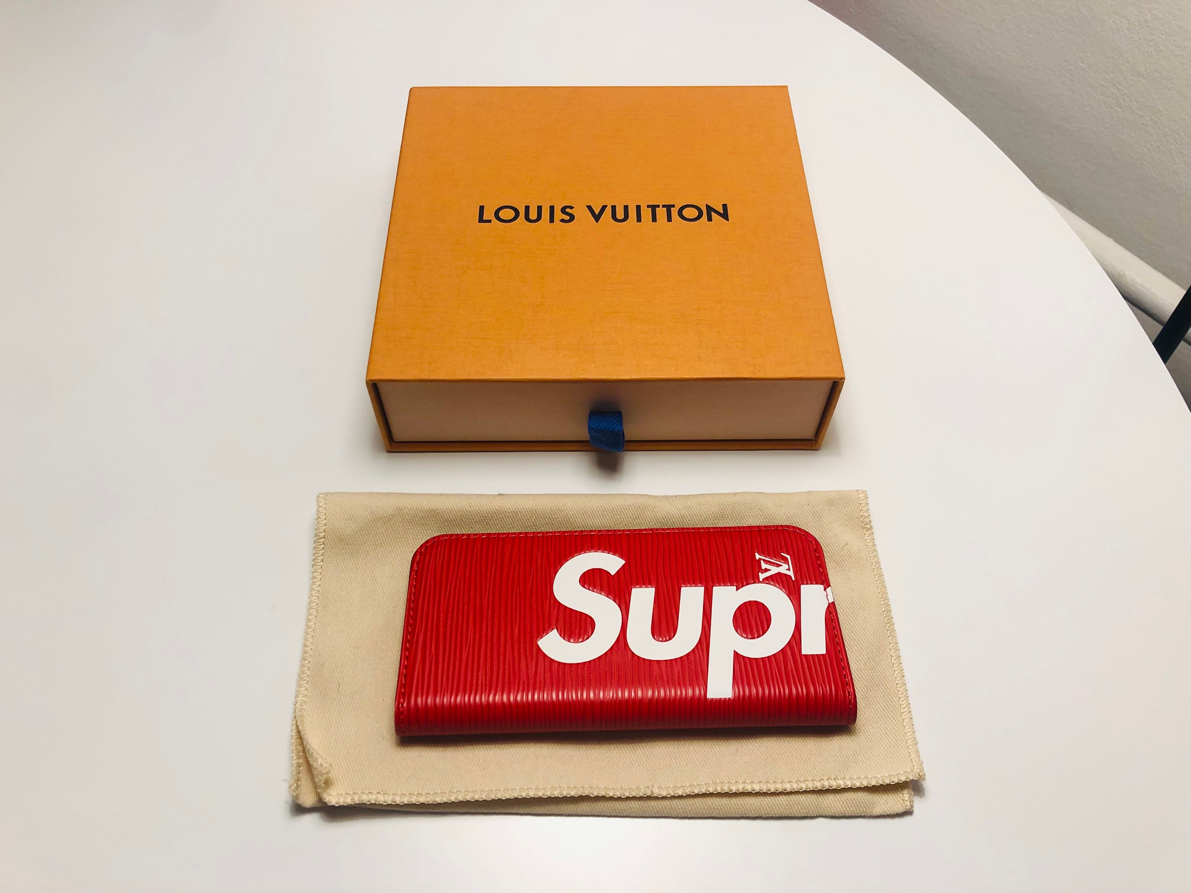 Louis Vuitton] Louis Vuitton iPhone7 Folio Supreme Supreme M64498