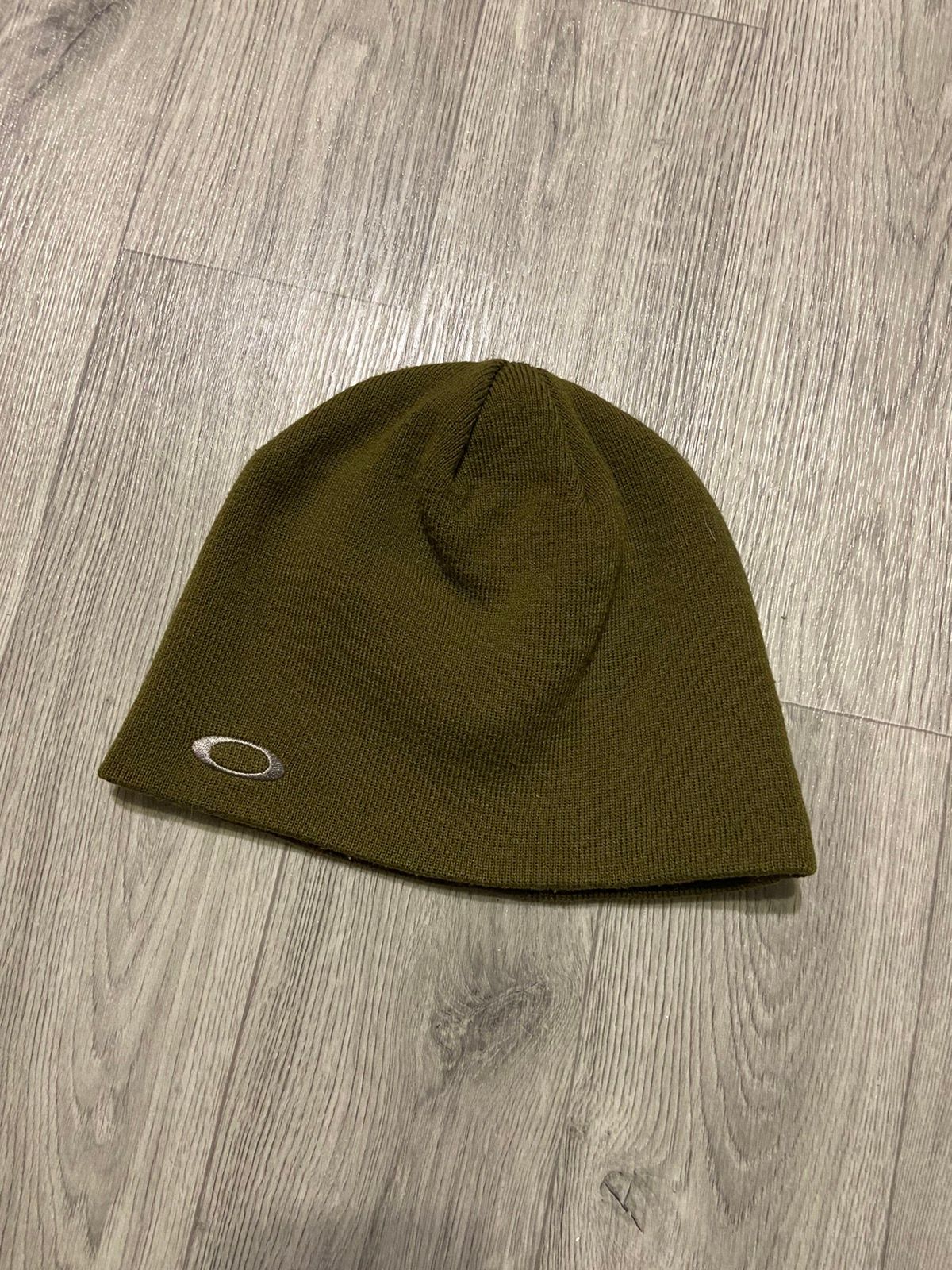 Pre-owned Oakley X Outdoor Style Go Out Vintage Oakley Olive Beanie Hat In Khaki