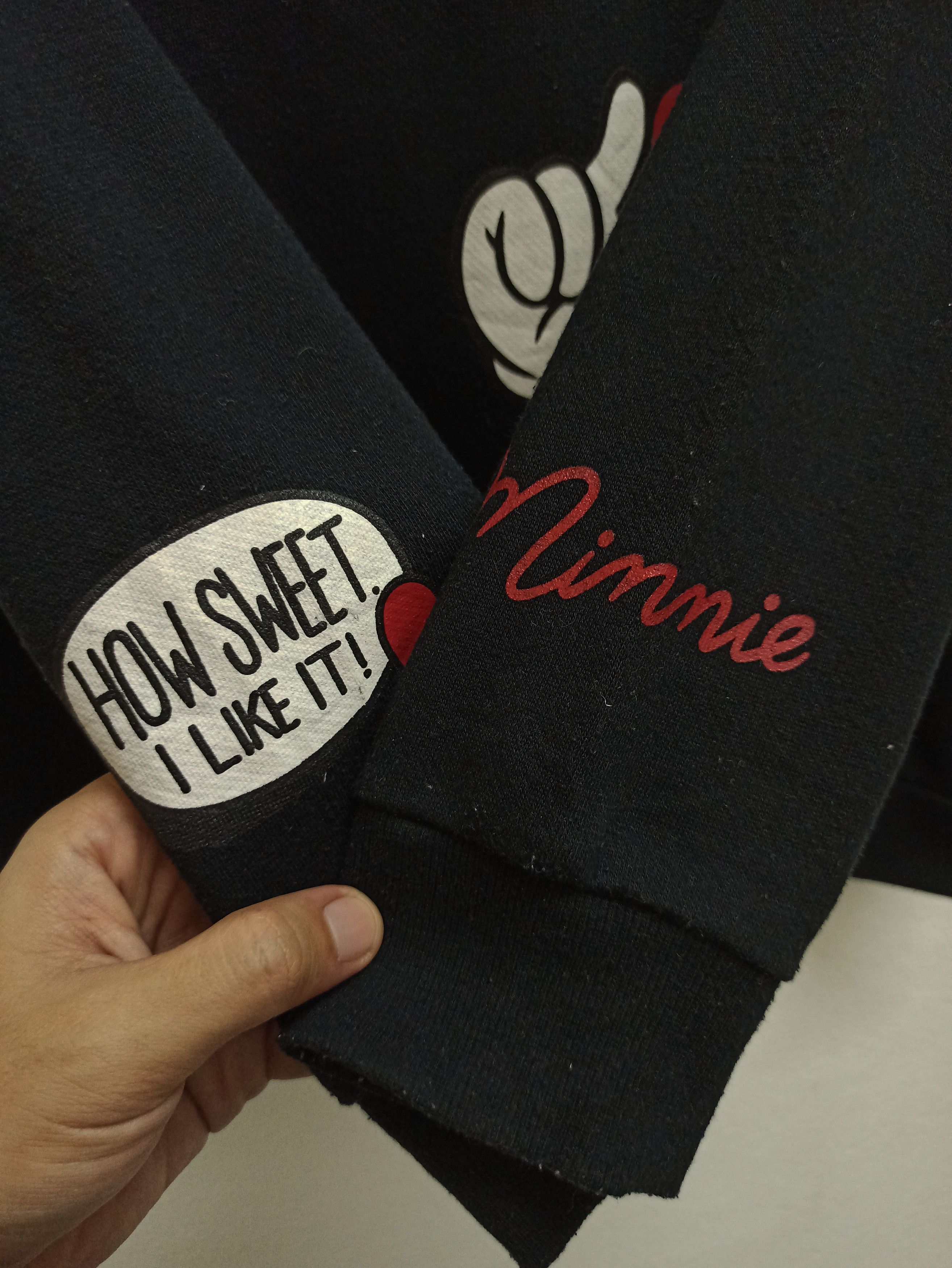 Disney Rare Minnie Mouse Sweatshirts embroidered Big Logo (c36) Size US M / EU 48-50 / 2 - 3 Thumbnail