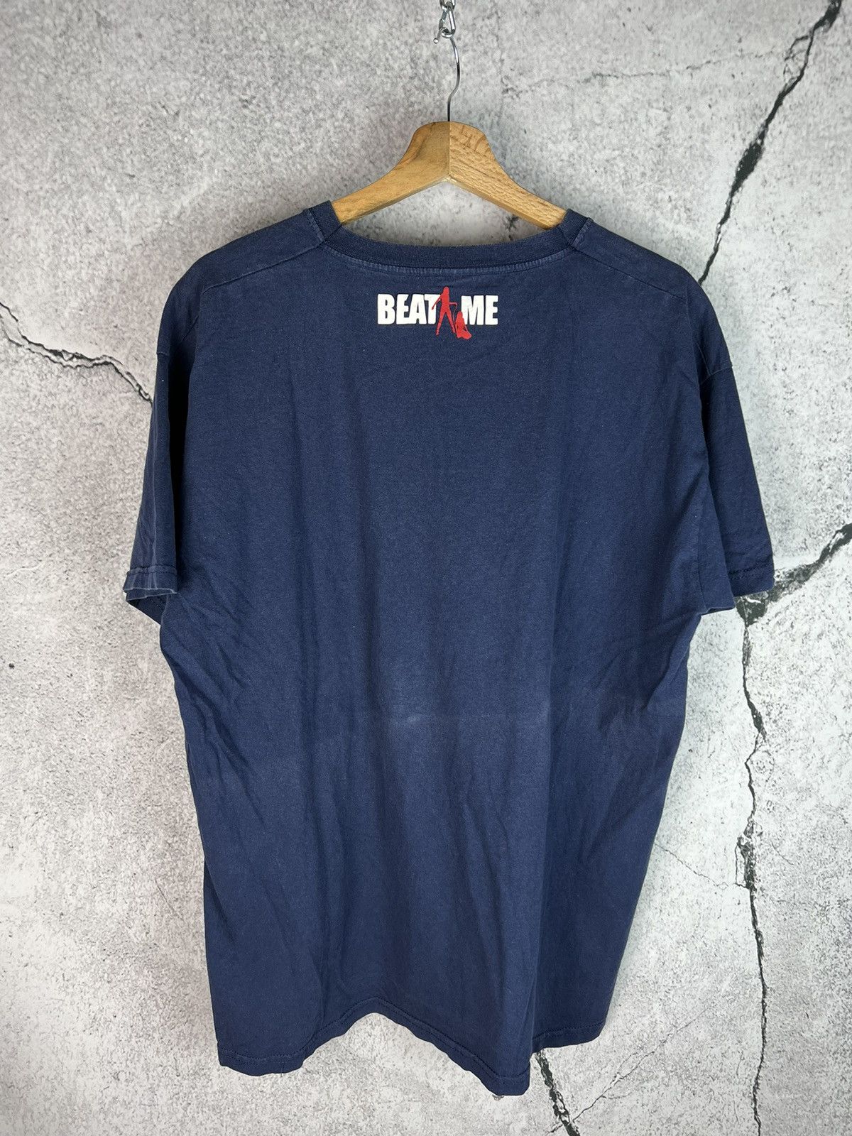Vintage Beat me BDSM vintage tshirt Size US XL / EU 56 / 4 - 2 Thumbnail