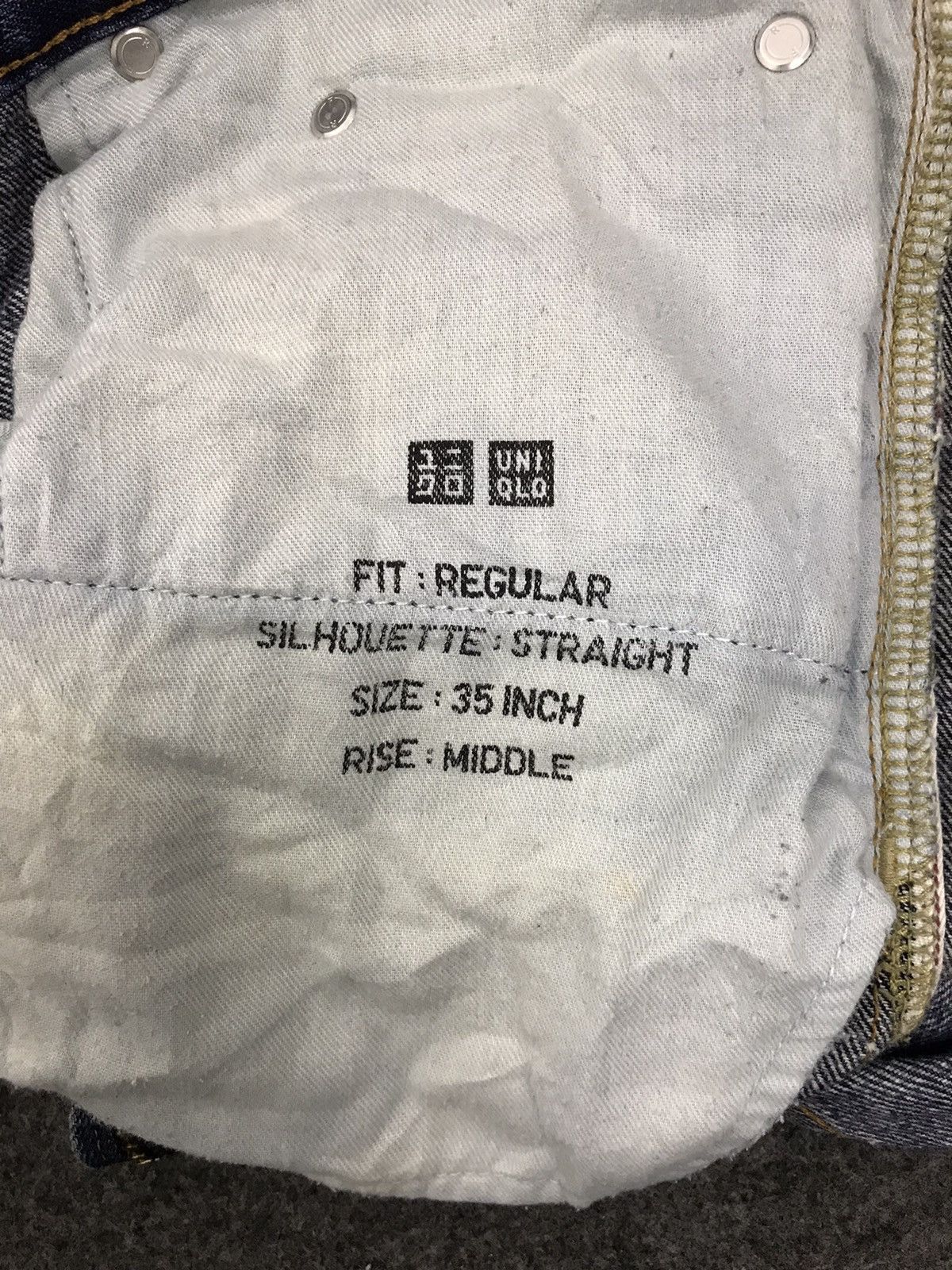Japanese Brand Uniqlo Red Line Selvedge Distressed Denim Jeans Size US 35 - 9 Thumbnail