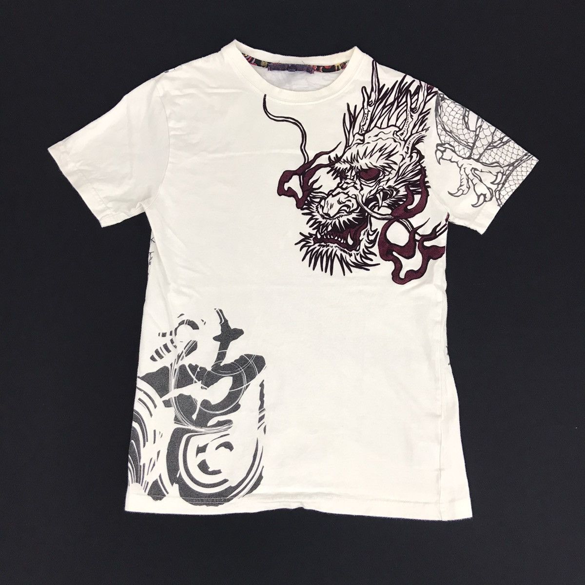 Japanese Brand Hype Style Dragon Sukajan Art Big Tattoo Logo Tee Size US XS / EU 42 / 0 - 3 Thumbnail